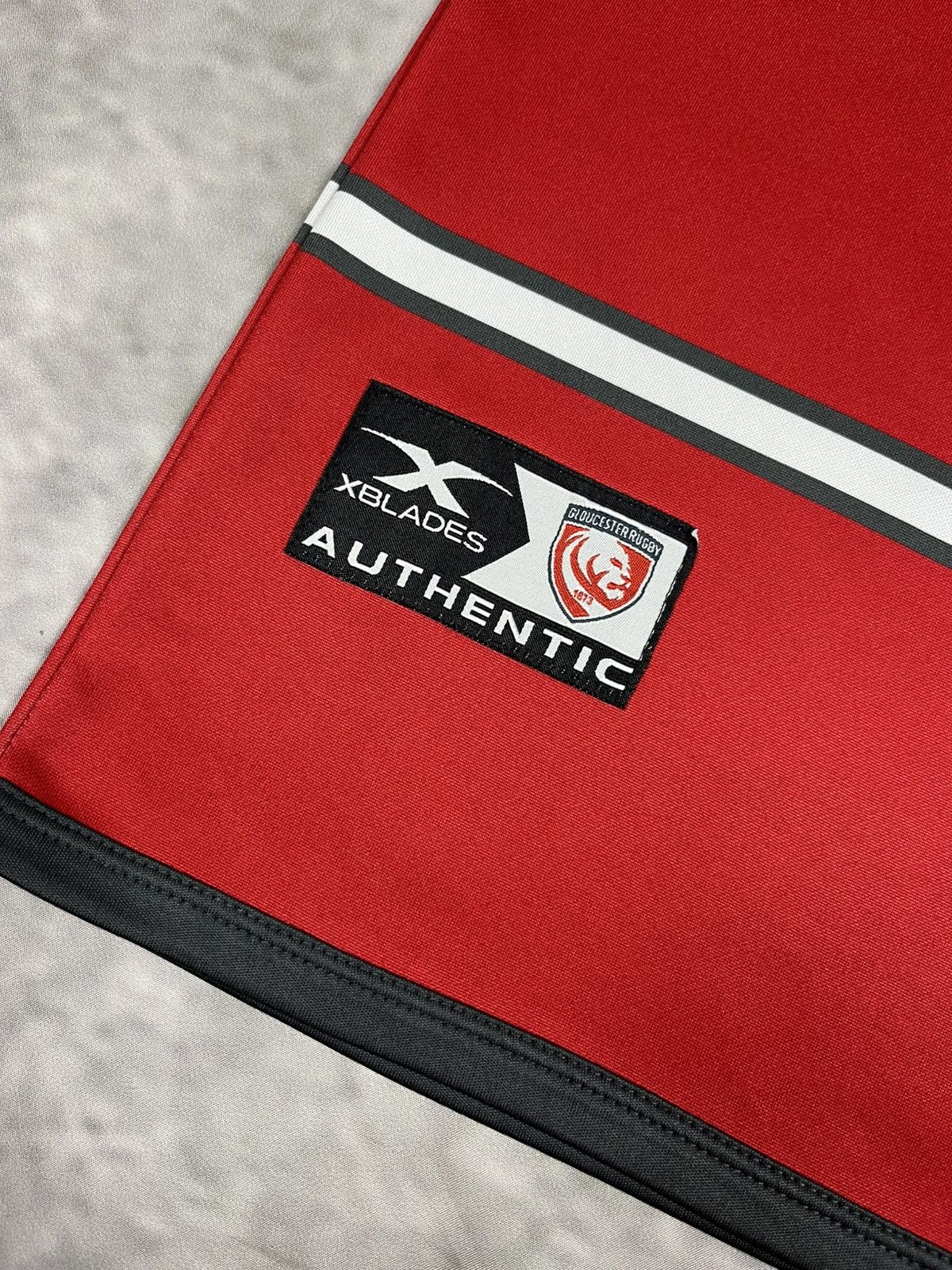 Other Gloucester Rugby Home Shirt 2018/19 – A Cherry & White Class Size US L / EU 52-54 / 3 - 7 Thumbnail