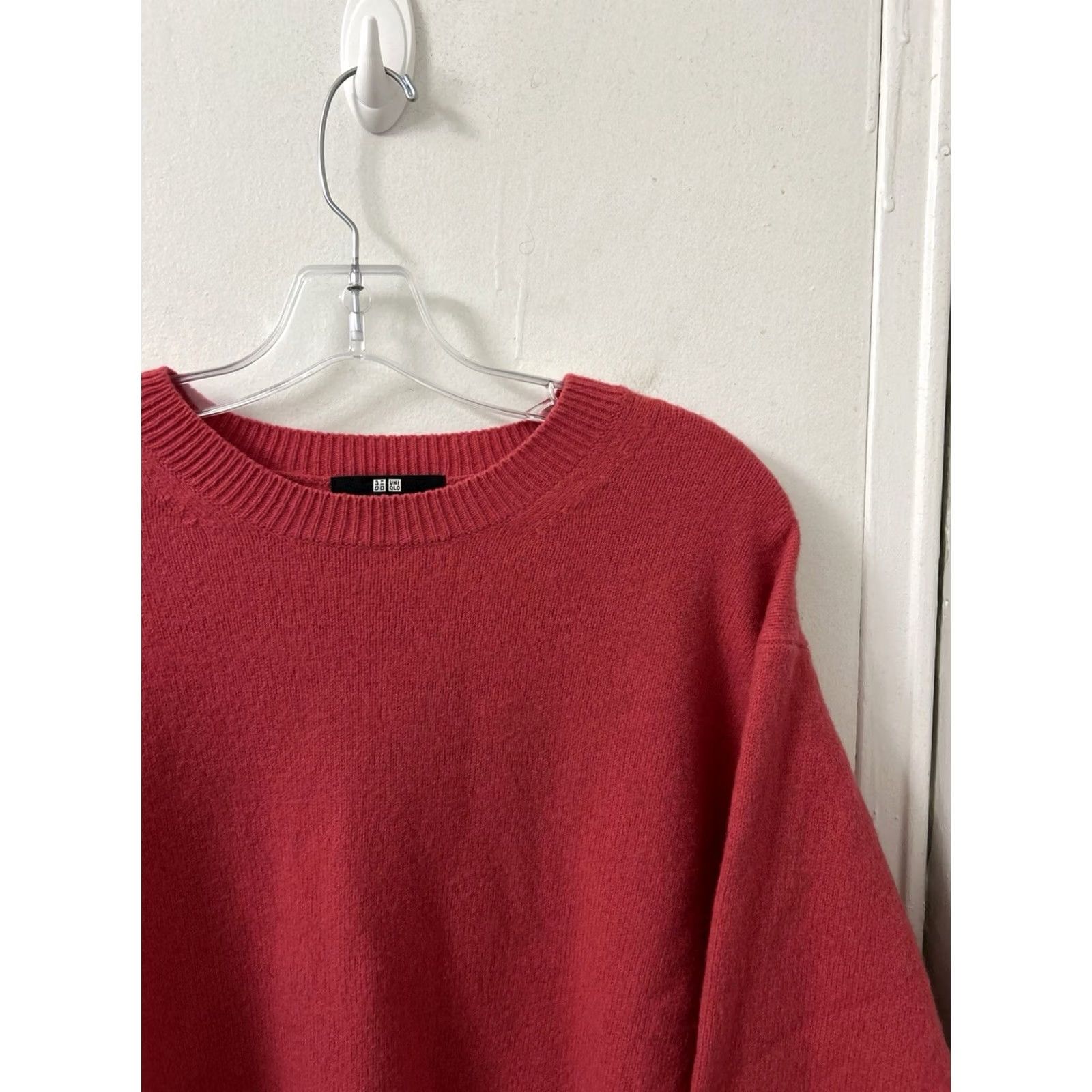 Uniqlo Uniqlo Sweater Womens Size XL Red 100% Wool Knit Pullover Long Sleeve Crew Neck Ribbed Pullover Casual Womens XL Red Wool Knit Pullover Size XL / US 12-14 / IT 48-50 - 5 Thumbnail