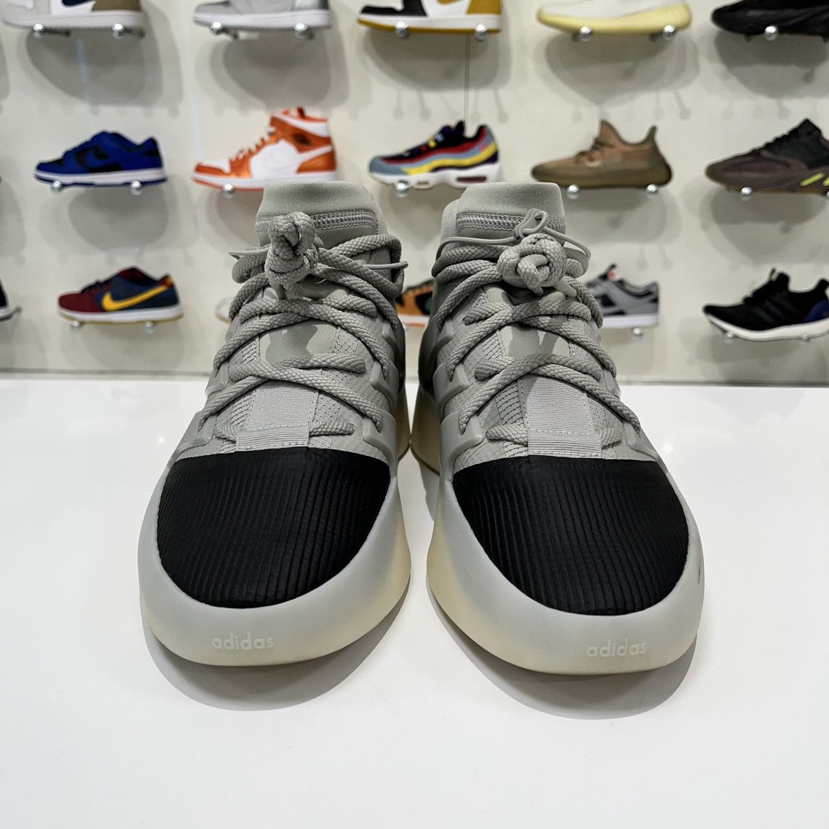 Adidas × Essentials × Fear of God Adidas x FOG Athletics I Basketball Sesame Carbon Size US 10 / EU 43 - 9 Thumbnail