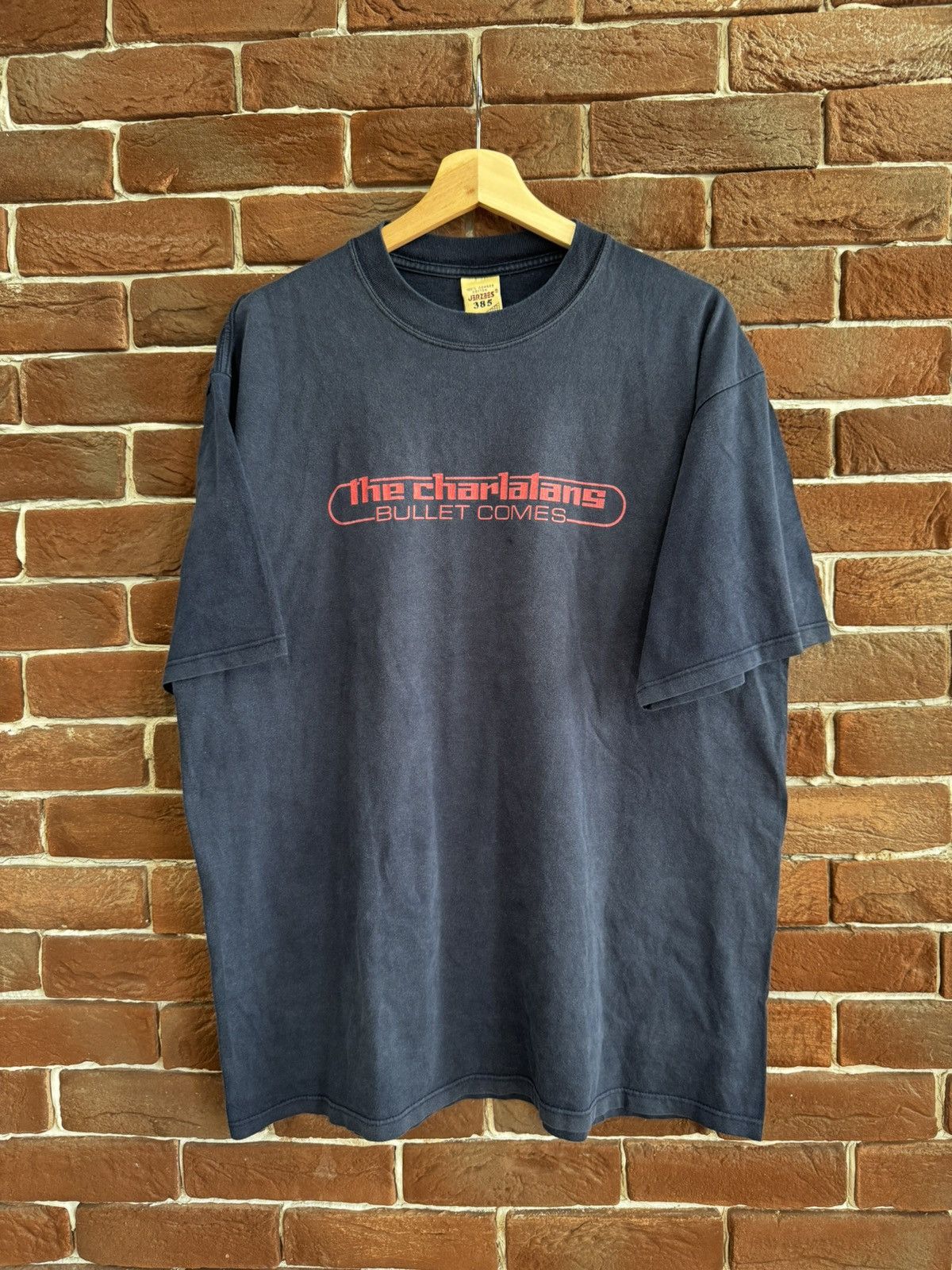 Band Tees Vintage 90s The Charlatans Bullet Comes Brit Pop Band Tee XL Size US XL / EU 56 / 4 - 1 Thumbnail