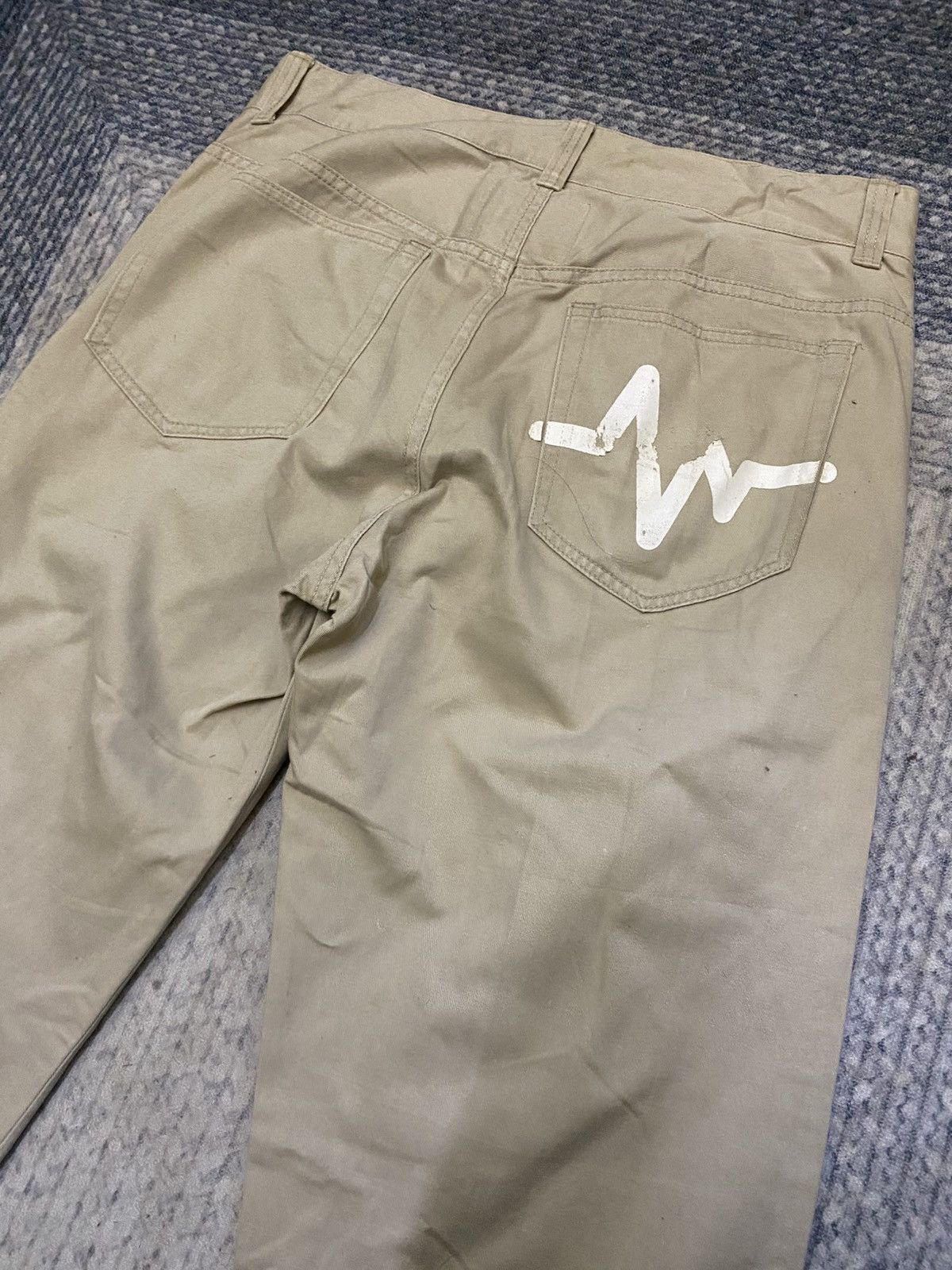 Neighborhood × Vintage × WHIZ LIMITED VINTAGE Y2K WHIZ LIMITED KHAKIS ICONIC LOGO BACK Size US 34 / EU 50 - 4 Thumbnail
