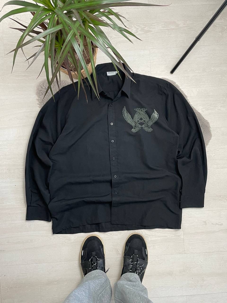 Japanese Brand × Vintage Vintage Shirt Rap Big CENTER Logo Oversized AvantGarde Size US XL / EU 56 / 4 - 1 Thumbnail