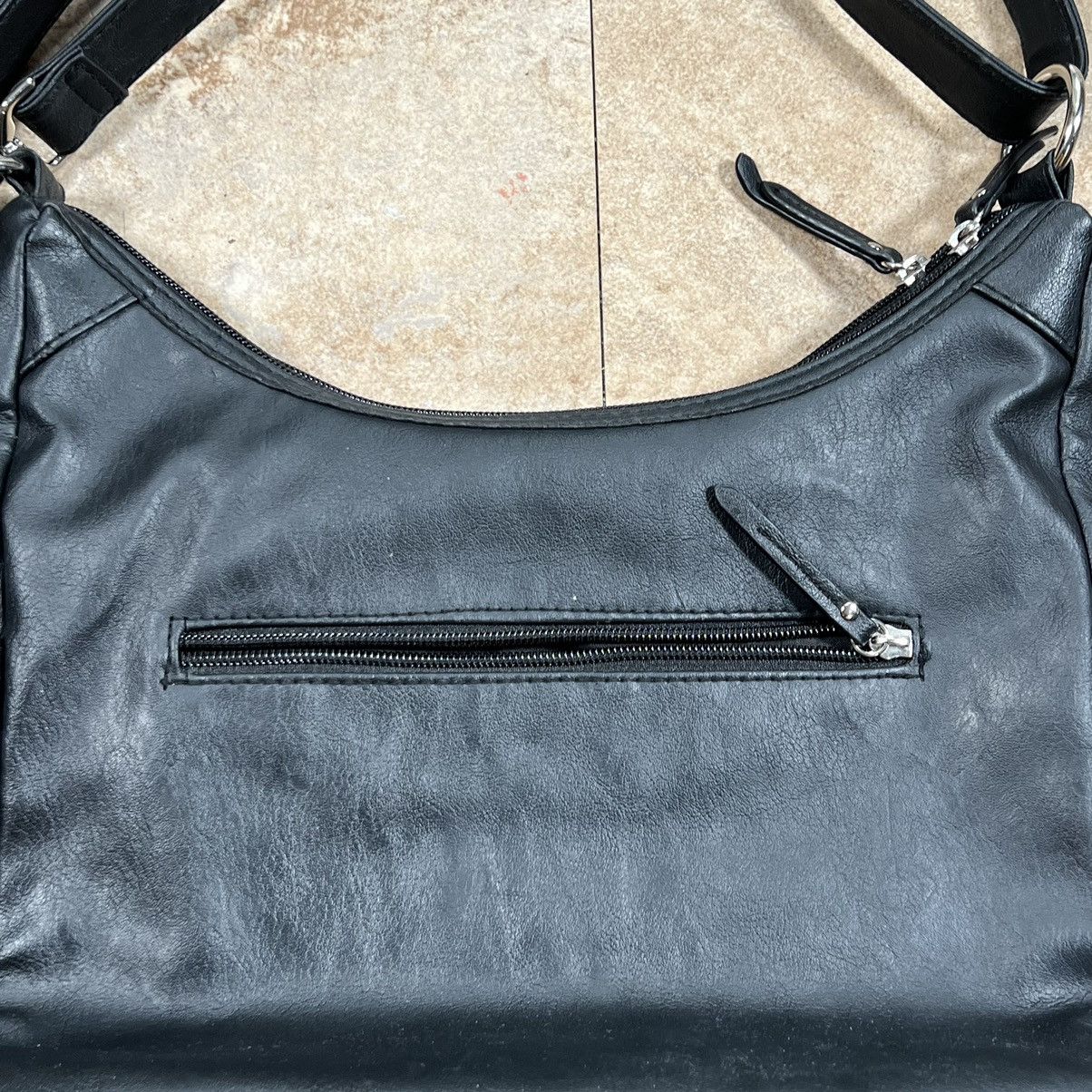 Other Rosetti Handbag Purse Leather Black Double Handle Zip Chic Size ONE SIZE - 4 Thumbnail