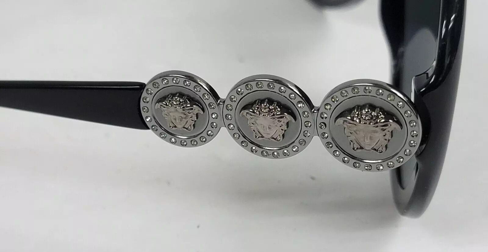 Versace Y2K Versace Triple Medusa Mod Sunglasses Size ONE SIZE - 3 Thumbnail