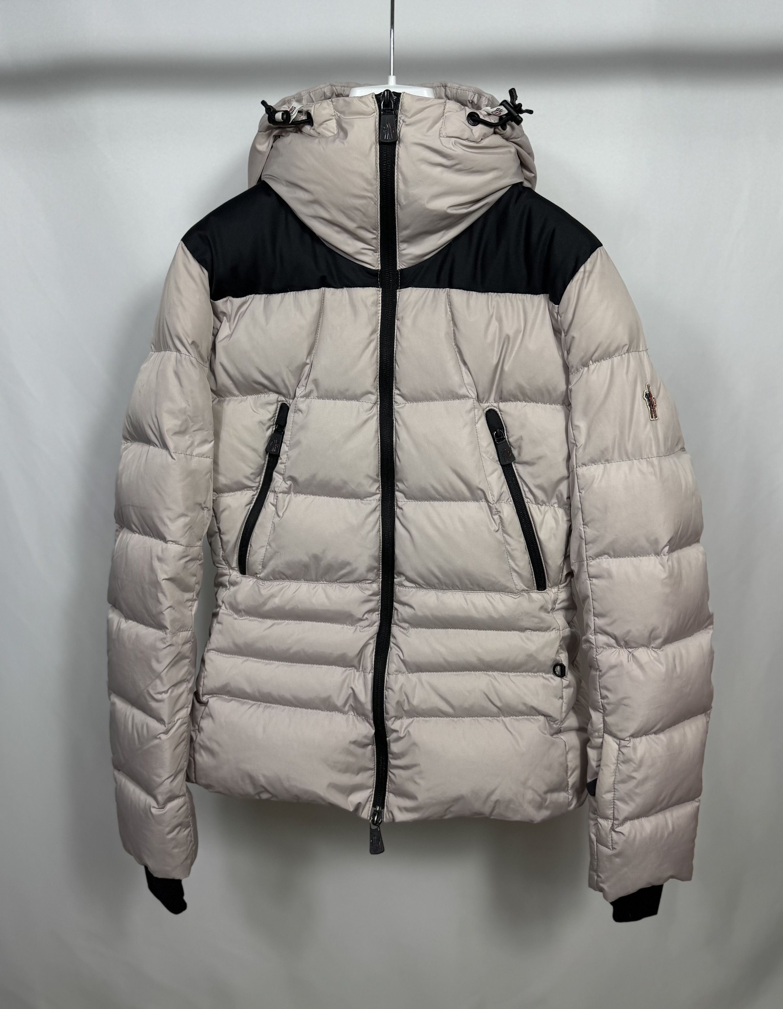 Moncler Moncler Grenoble Andolla Jacket Size M / US 6-8 / IT 42-44 - 1 Thumbnail