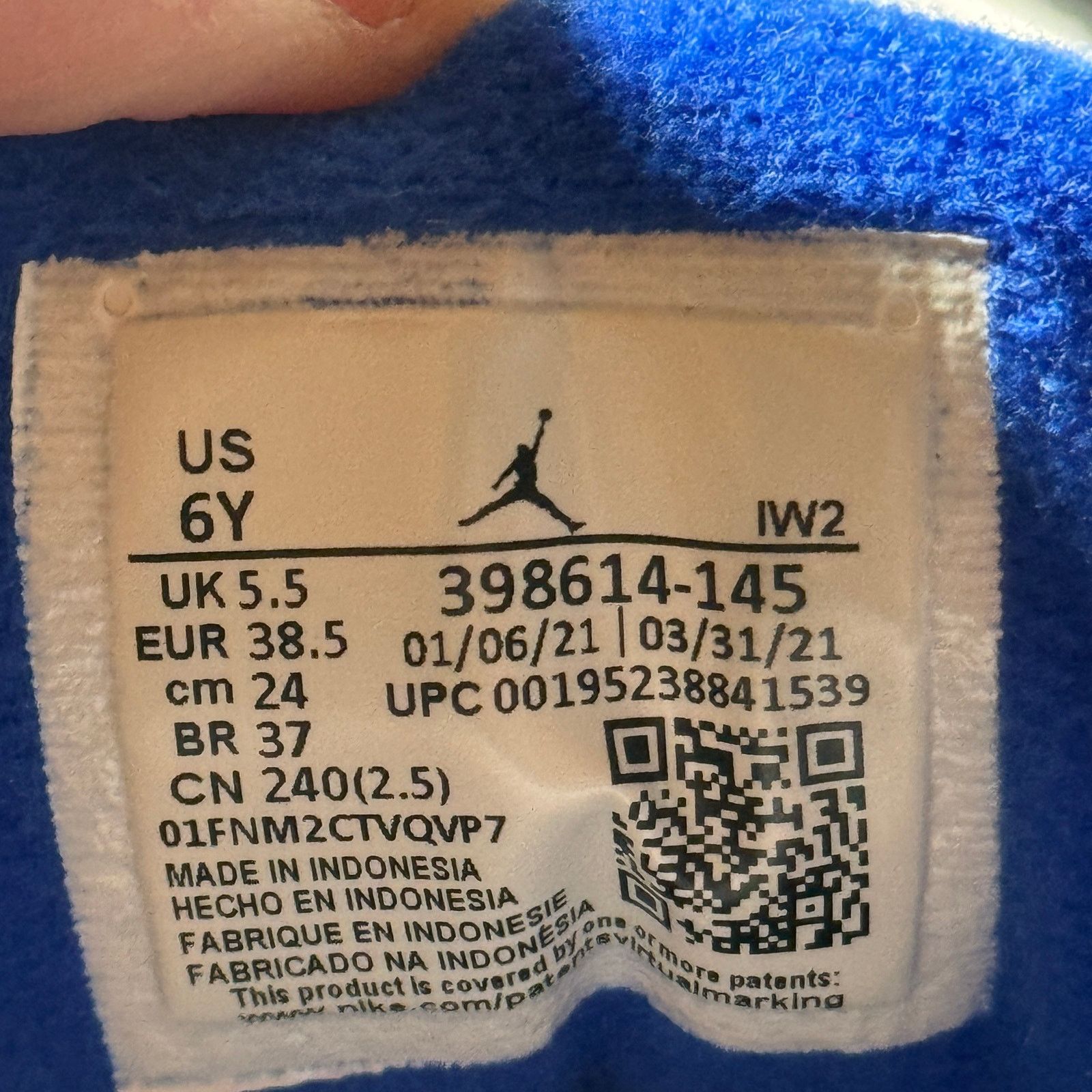 Jordan Brand × Nike Nike Air Jordan 3 Retro GS Racer Blue Men's Shoes - Size 6 Size US 6 / EU 39 - 8 Thumbnail