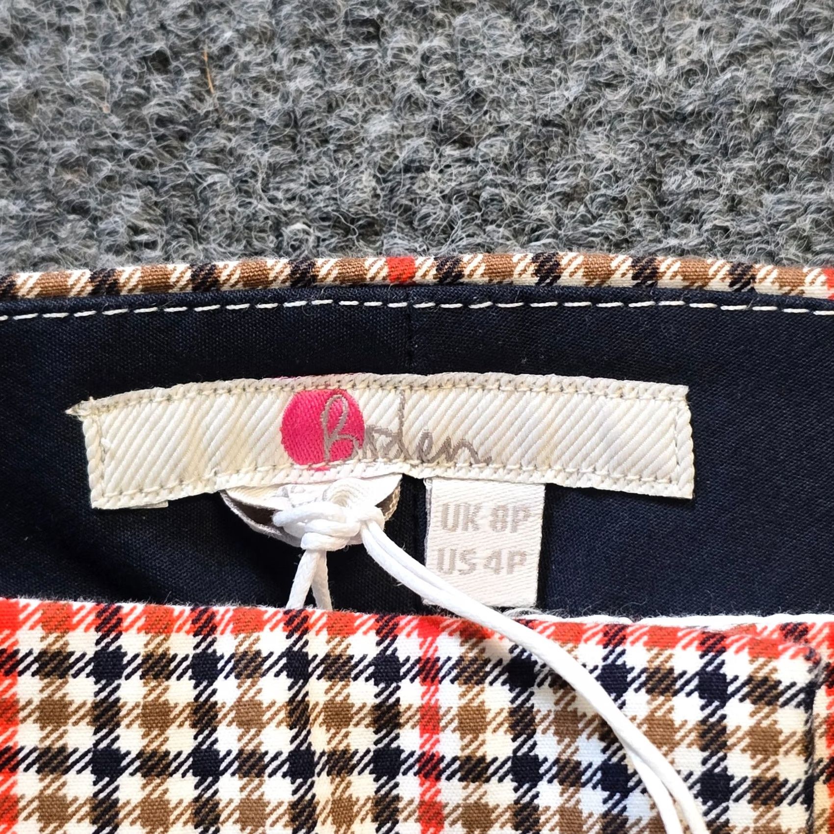 Boden Boden Pants Womens 4P Petite Blue Red Plaid Richmond Ankle Career Preppy Shirt or Pants? Size 27" / US 4 / IT 40 - 3 Thumbnail