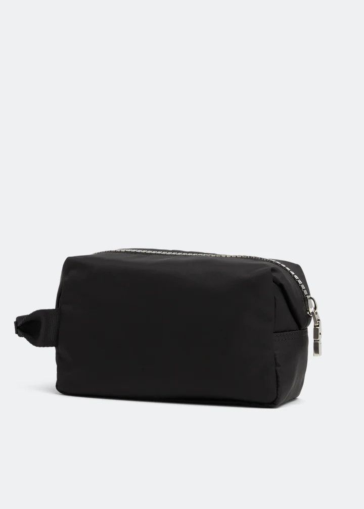 Givenchy o1srvl11e1025 Size: OS / G-Zip Toiletry Pouch in Black Size ONE SIZE - 4 Thumbnail