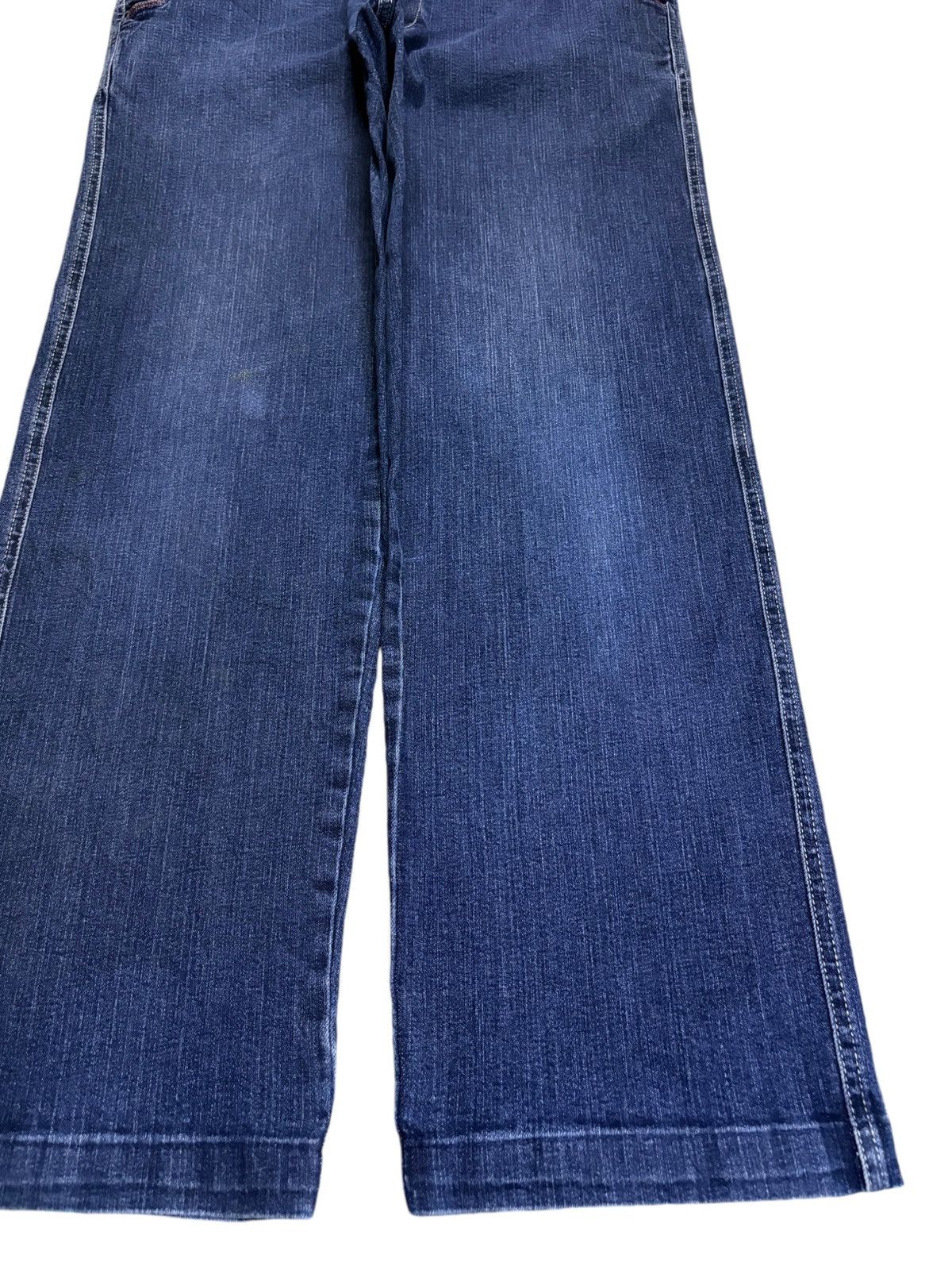 Japanese Brand Vintage Japanese Brand Blue Wash Embroidered Loose Jeans Size US 35 - 7 Thumbnail