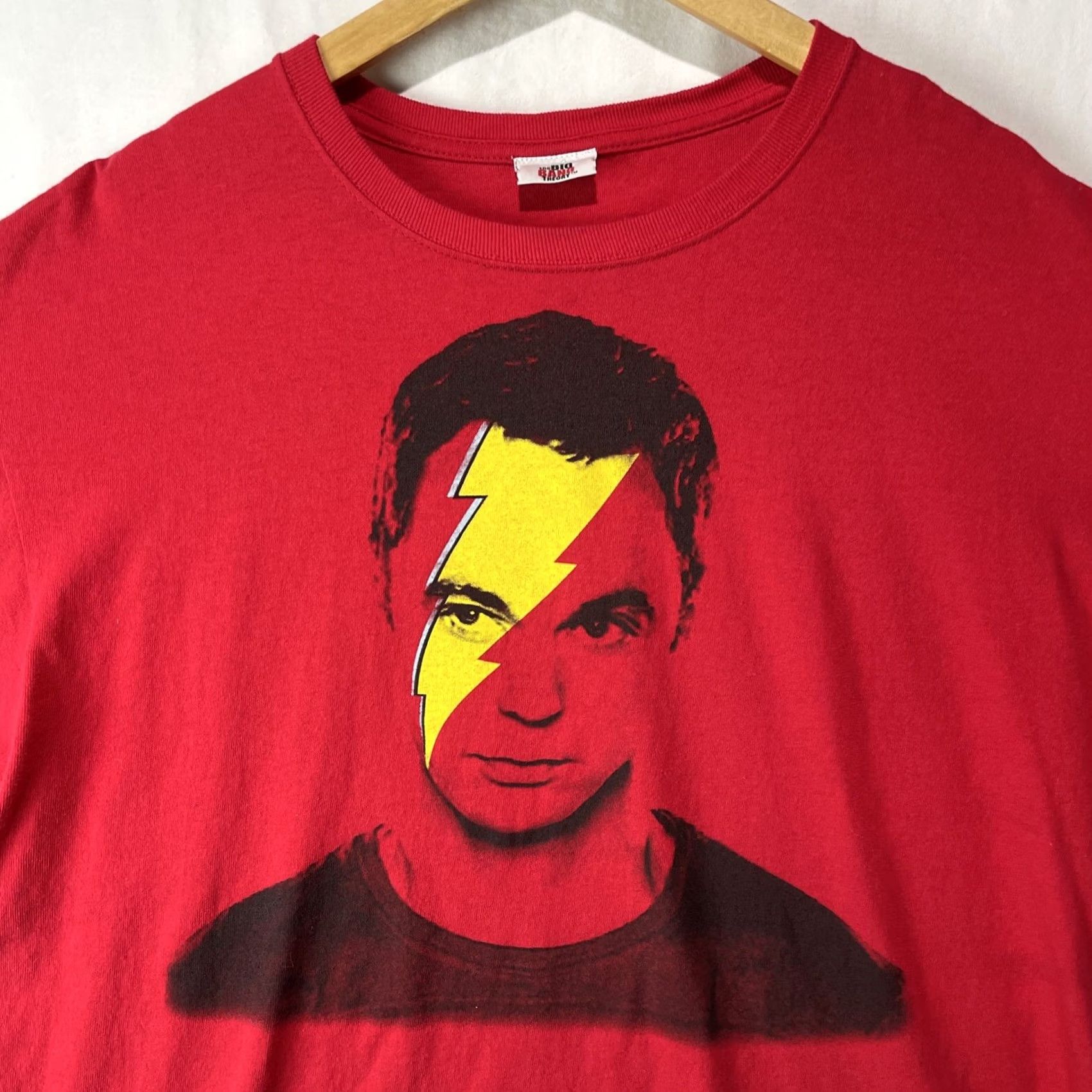 Ripple Junction Ripple Junction Sheldon Shirt Mens XL Red Graphic Print T-Shirt The Big Bang Theory David Bowie Ripple Junction Size US XL / EU 56 / 4 - 5 Thumbnail