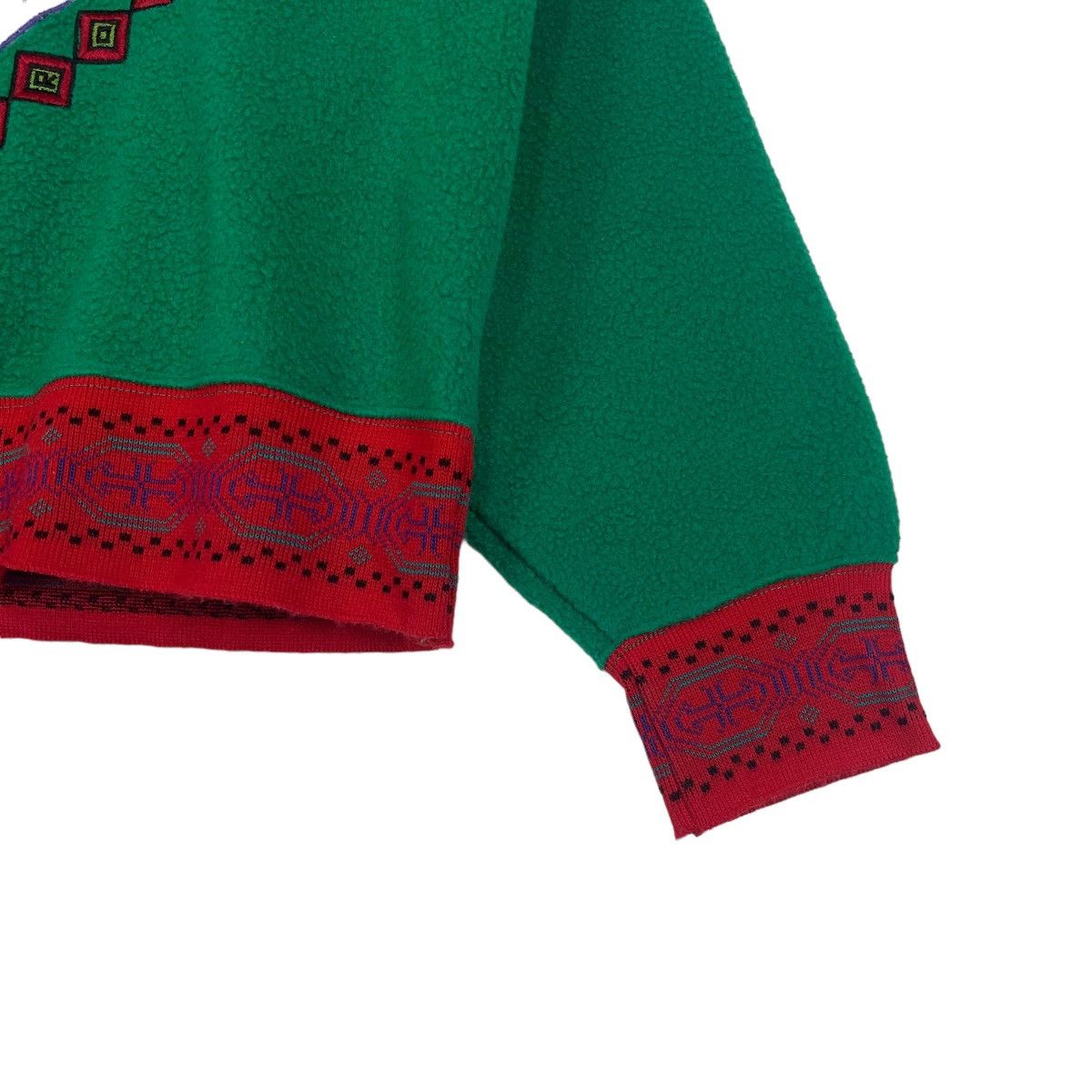 Japanese Brand × Native × Vintage Vintage Women Aztec Design Fleece Sweaters Size M / US 6-8 / IT 42-44 - 4 Thumbnail