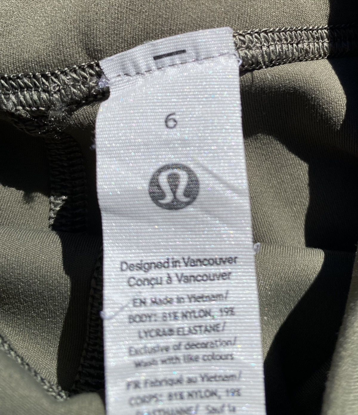 Lululemon Lululemon Align High Rise Mini Flared Leggings 6 Grey Sage Size 28" / US 6 / IT 42 - 3 Thumbnail