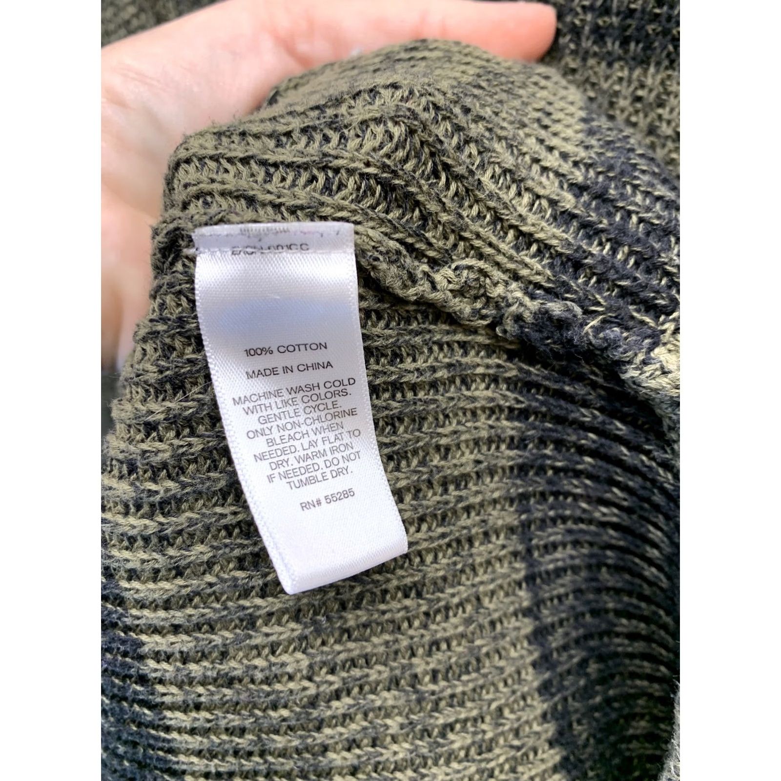 Express Express Women’s M Black/Green Striped Deep V Neck Short Sleeve Sweater Size M / US 6-8 / IT 42-44 - 6 Thumbnail