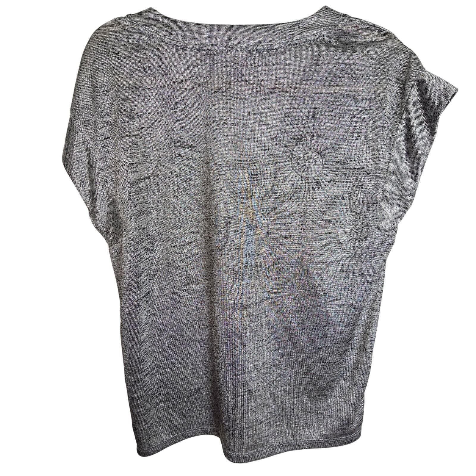 White House Black Market White House Black Market Womens Metallic V-Neck Tee S Casual Size S / US 4 / IT 40 - 7 Thumbnail