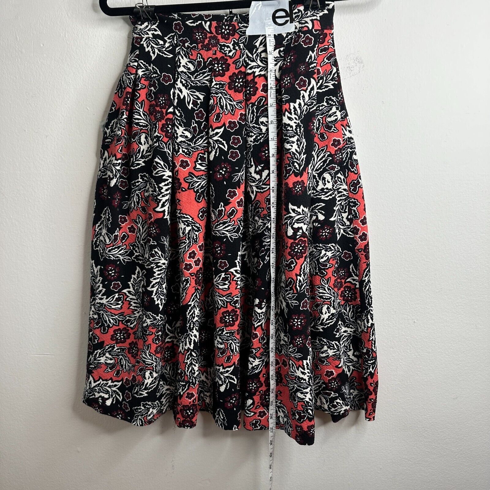 H&M NWT H&M Flare Floral Print Pleated Midi-Skirt Pockets 2 Size 26" / US 2 / IT 38 - 12 Thumbnail