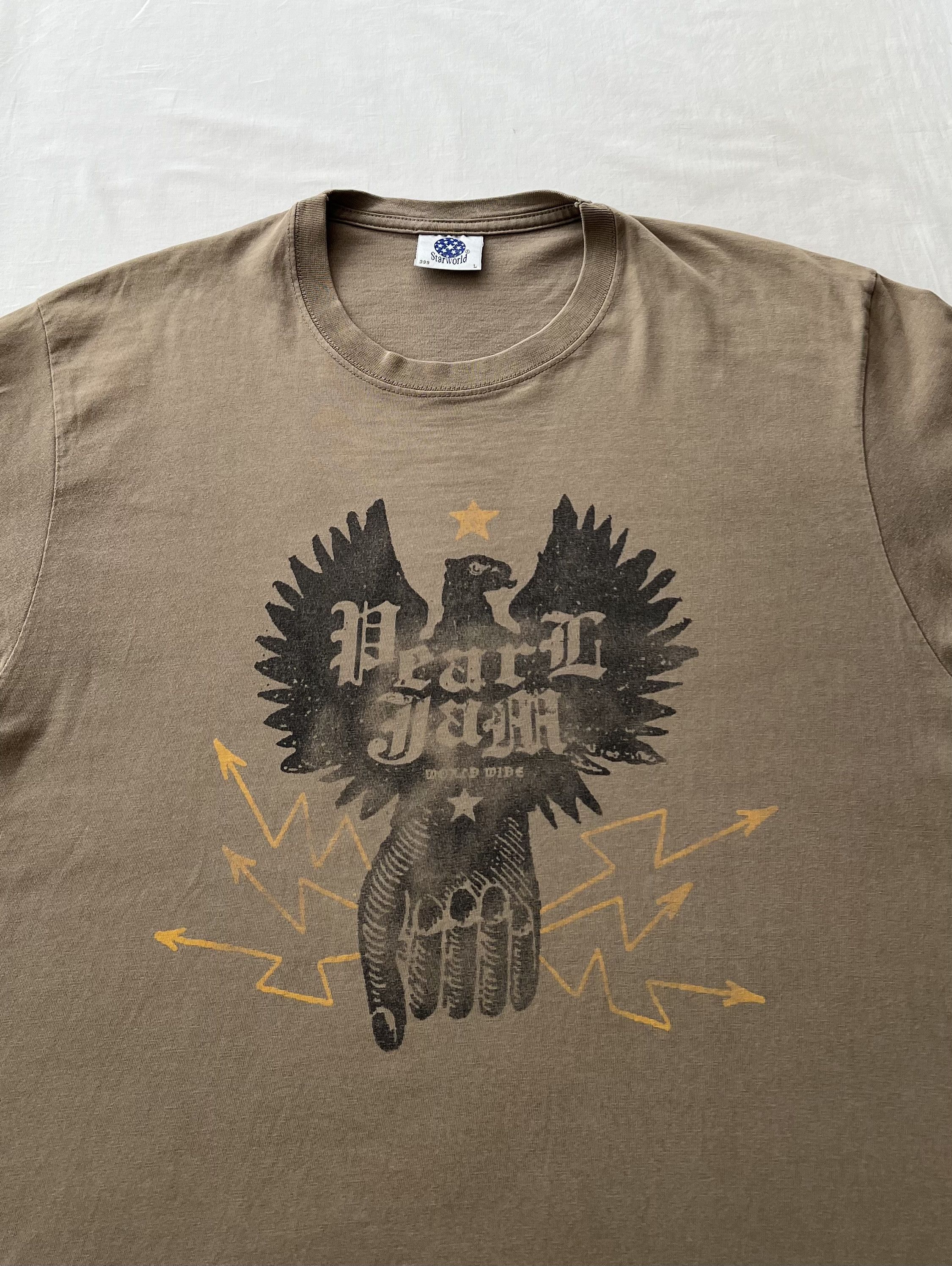 Band Tees Vintage 2000s Pearl Jam World Wide Tour T-shirt Size US L / EU 52-54 / 3 - 3 Thumbnail