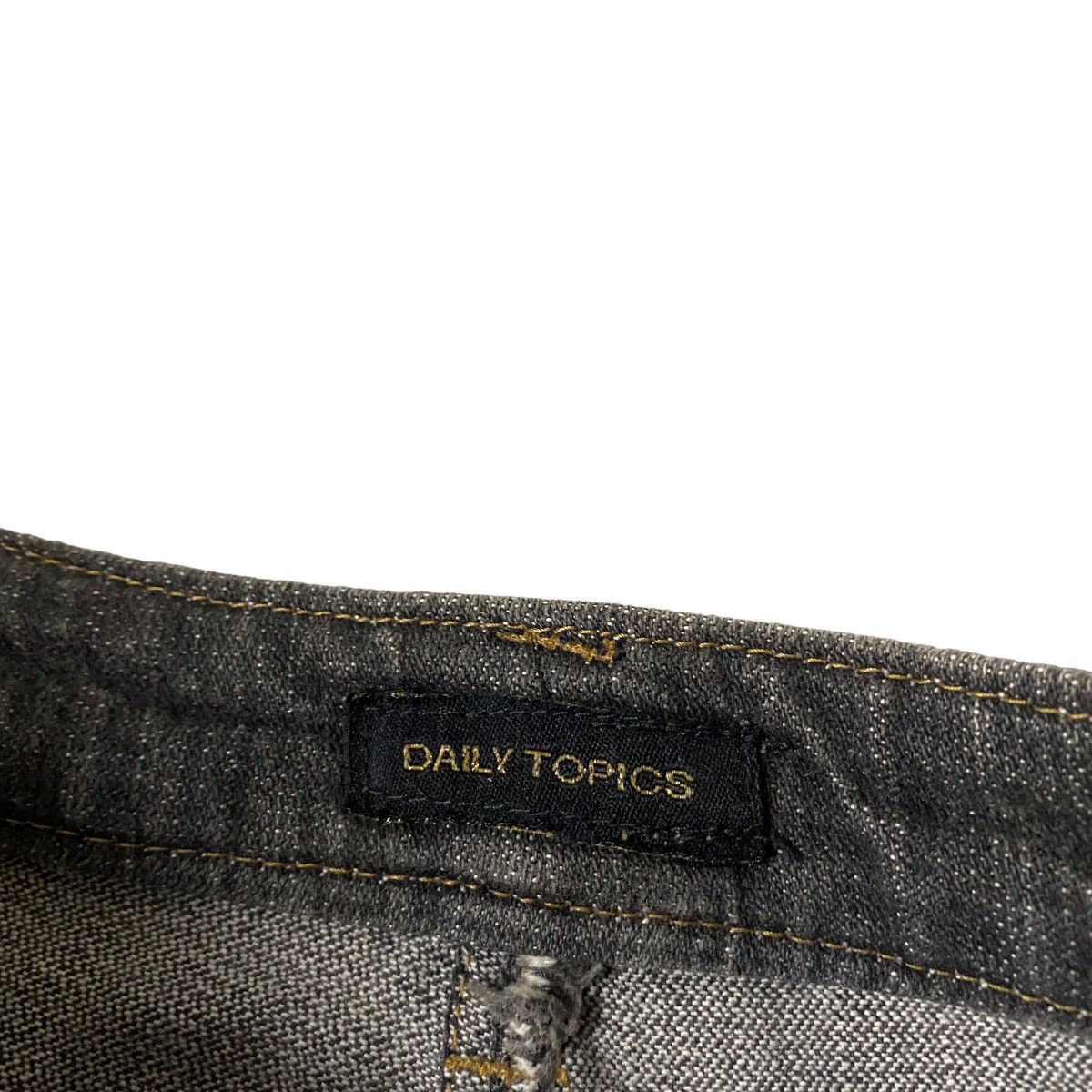Tornado Mart 2000's Daily Topics Flared Washed Bootcut Jeans Size US 29 - 8 Thumbnail