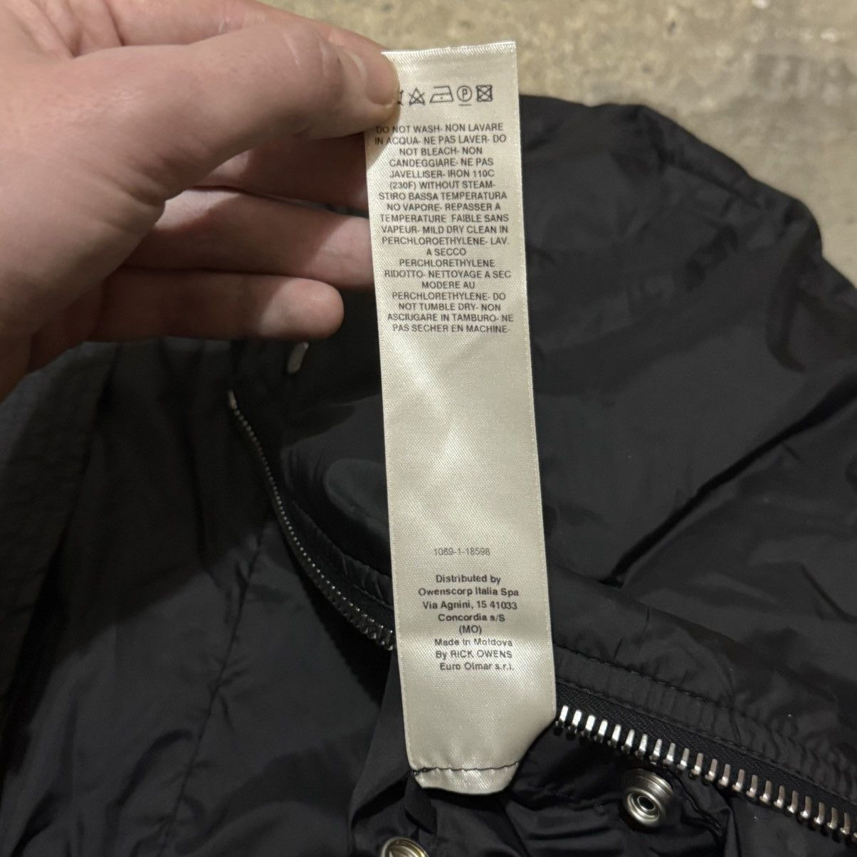 Rick Owens F/W 2022 Rick owens drkshdw padded shoulders bomber jacket Size US S / EU 44-46 / 1 - 8 Thumbnail