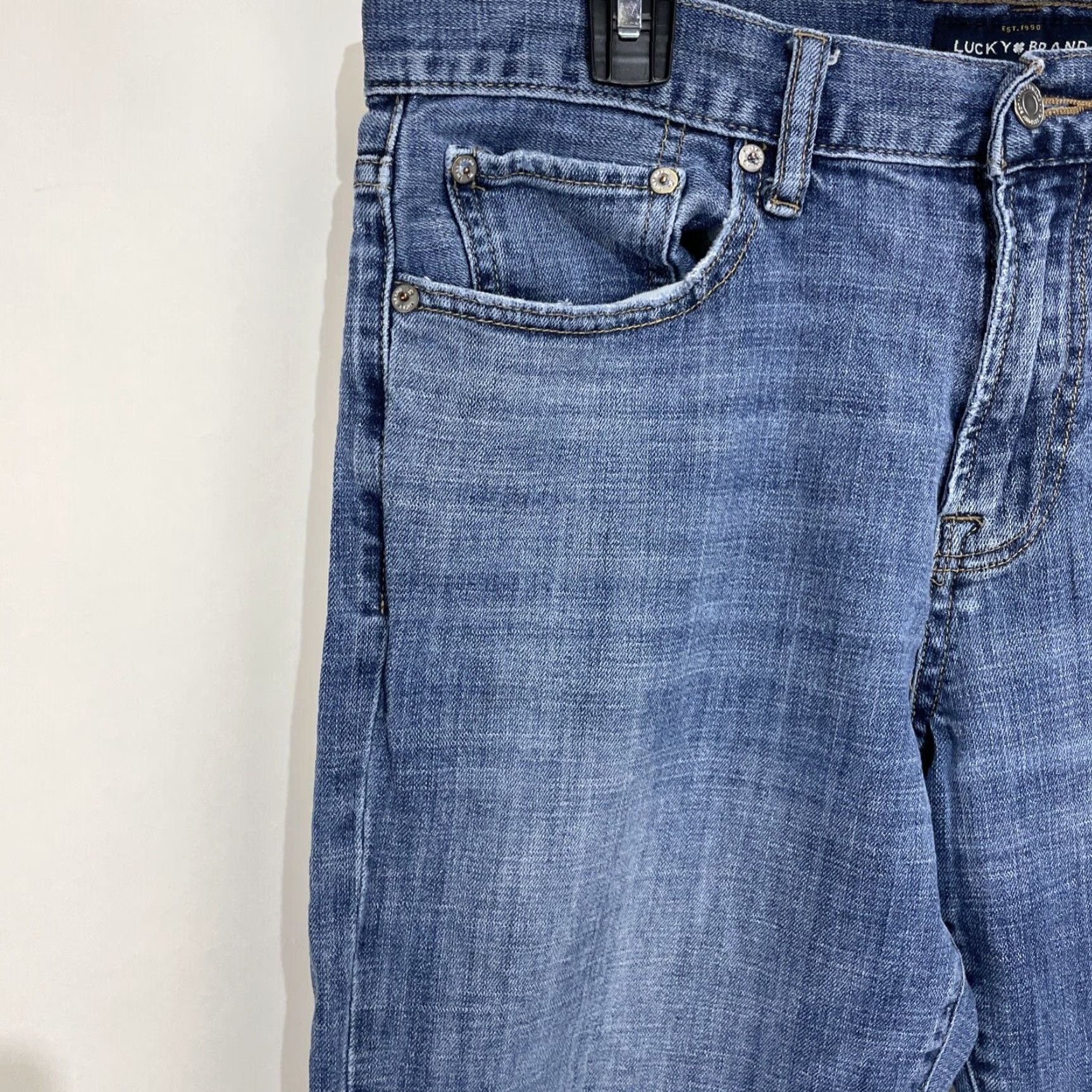 Lucky Brand Lucky Brand Mens Jeans 221 Original Straight Denim 34x30 Medium Wash Blue Size US 34 / EU 50 - 2 Thumbnail