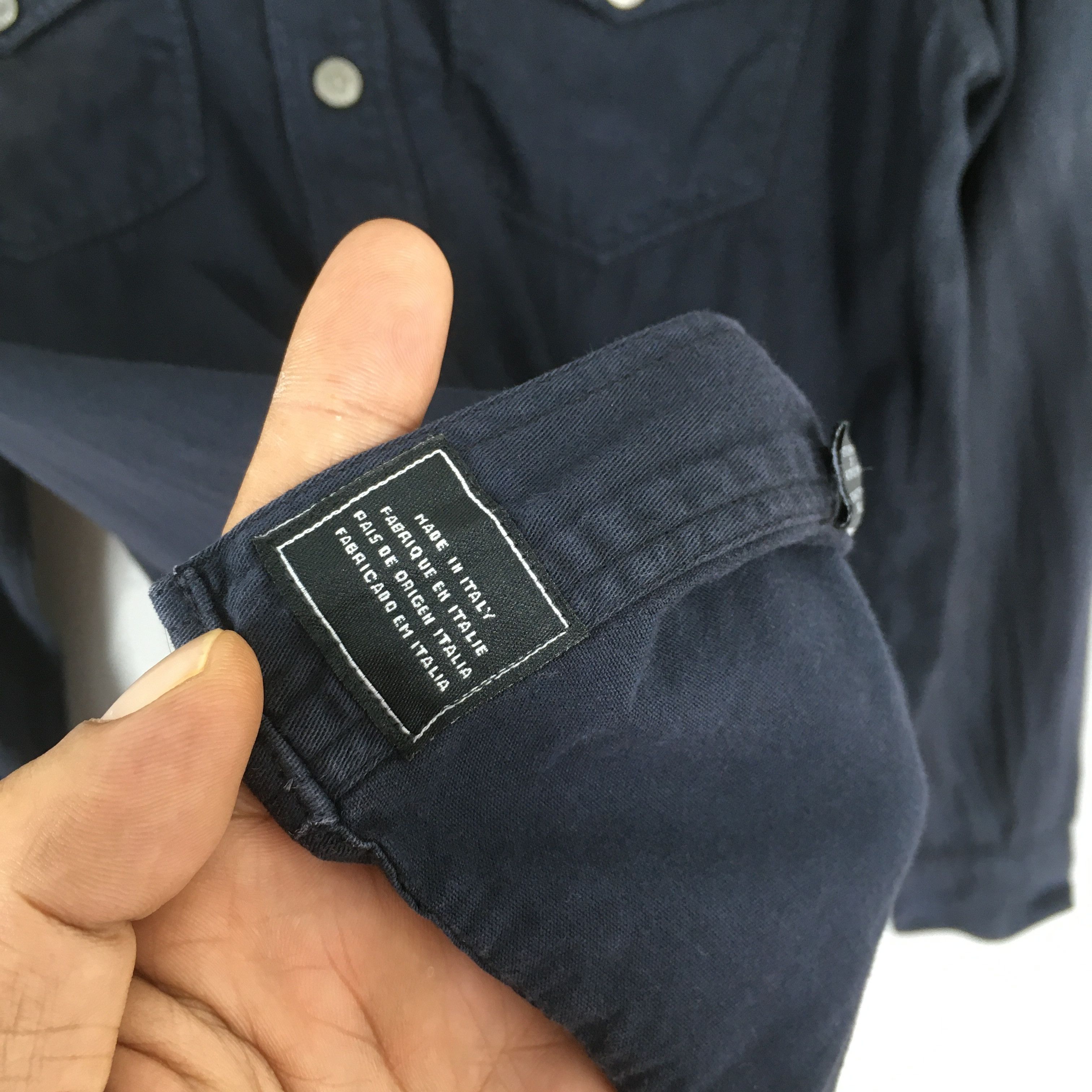 Versace Vintage 90s Versace Jeans Couture Black Shirt Small Size US S / EU 44-46 / 1 - 6 Thumbnail