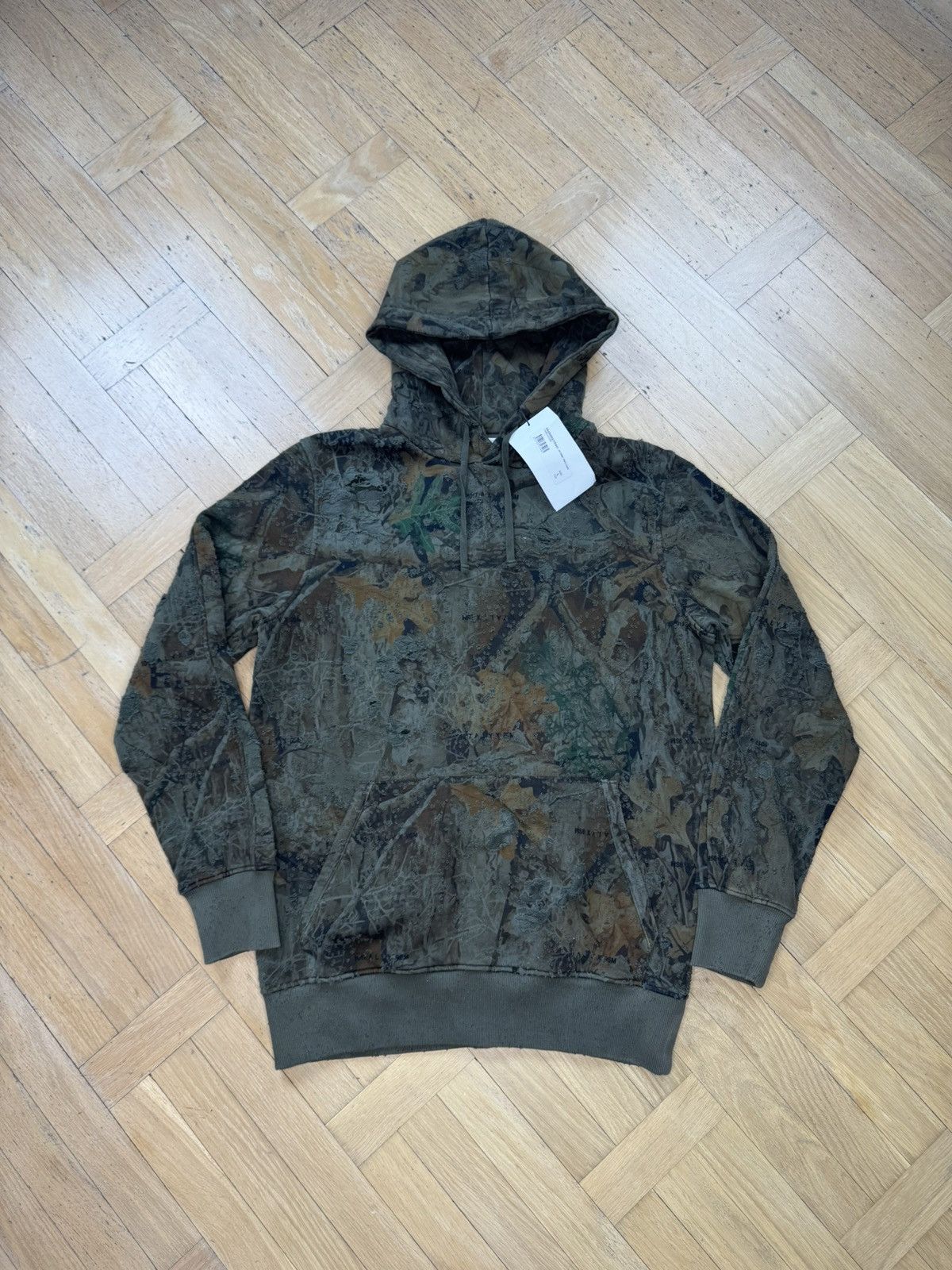 1017 ALYX 9SM 1017 ALYX 9SM REAL TREE CAMO DISTRESSED HOODIE FW23 Size US L / EU 52-54 / 3 - 1 Thumbnail
