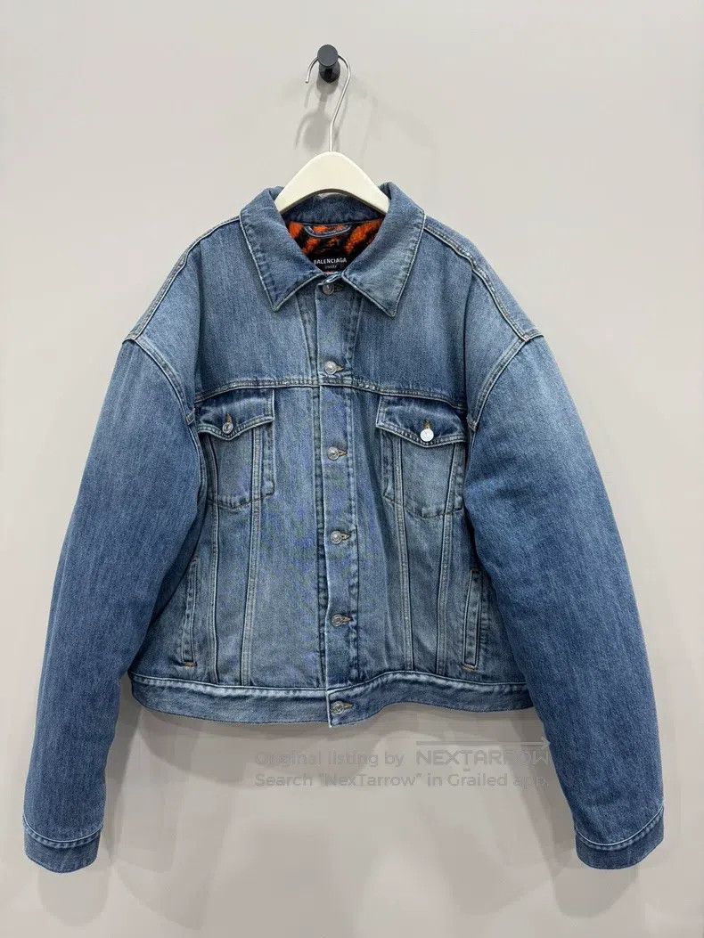 Balenciaga Balenciaga Year of the tiger reversible denim jacket Size US S / EU 44-46 / 1 - 1 Thumbnail
