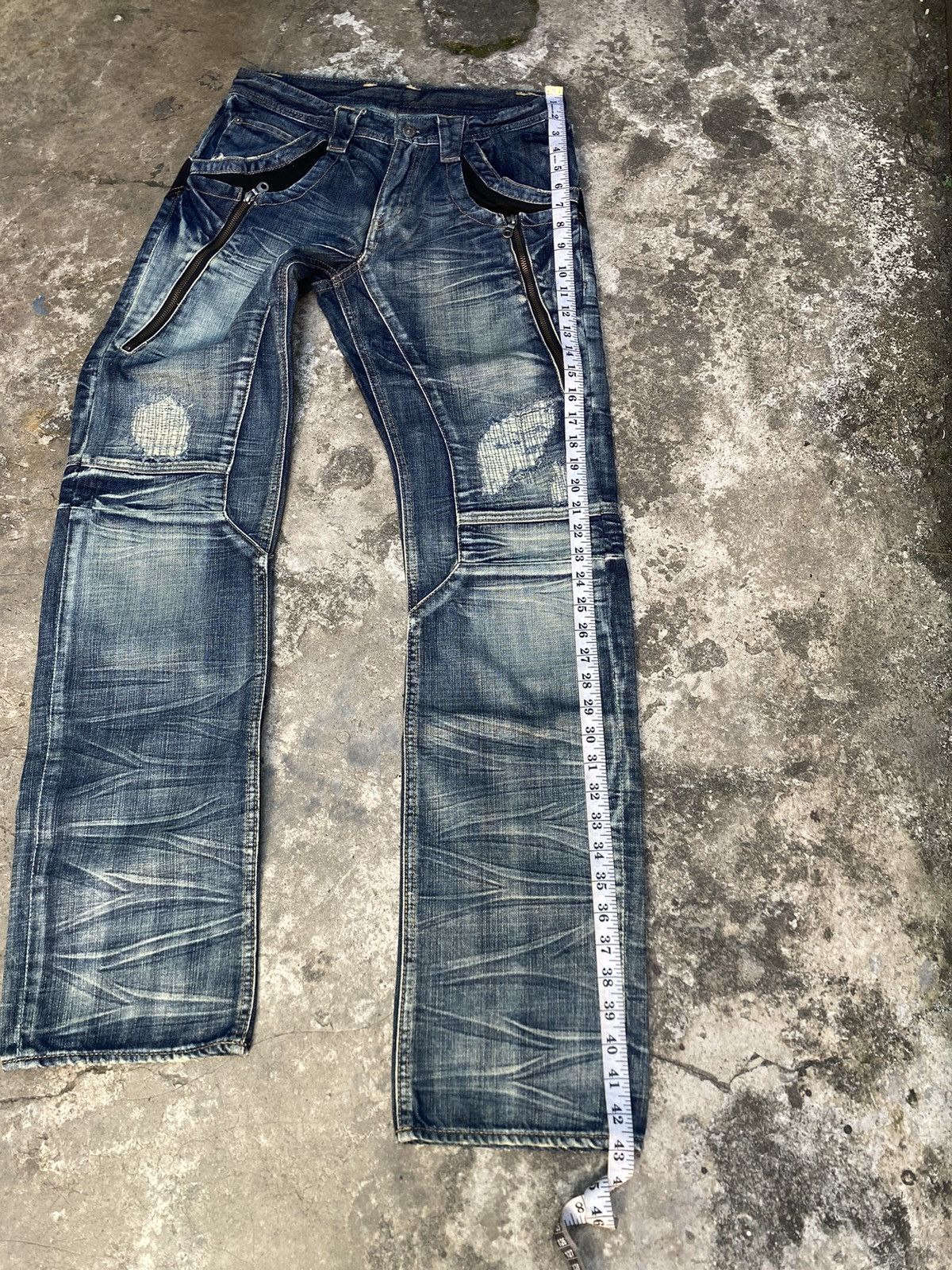 PPFM 🔥Rare Design🔥 PPFM Distressed Straight Denim Pants Size US 31 - 16 Thumbnail