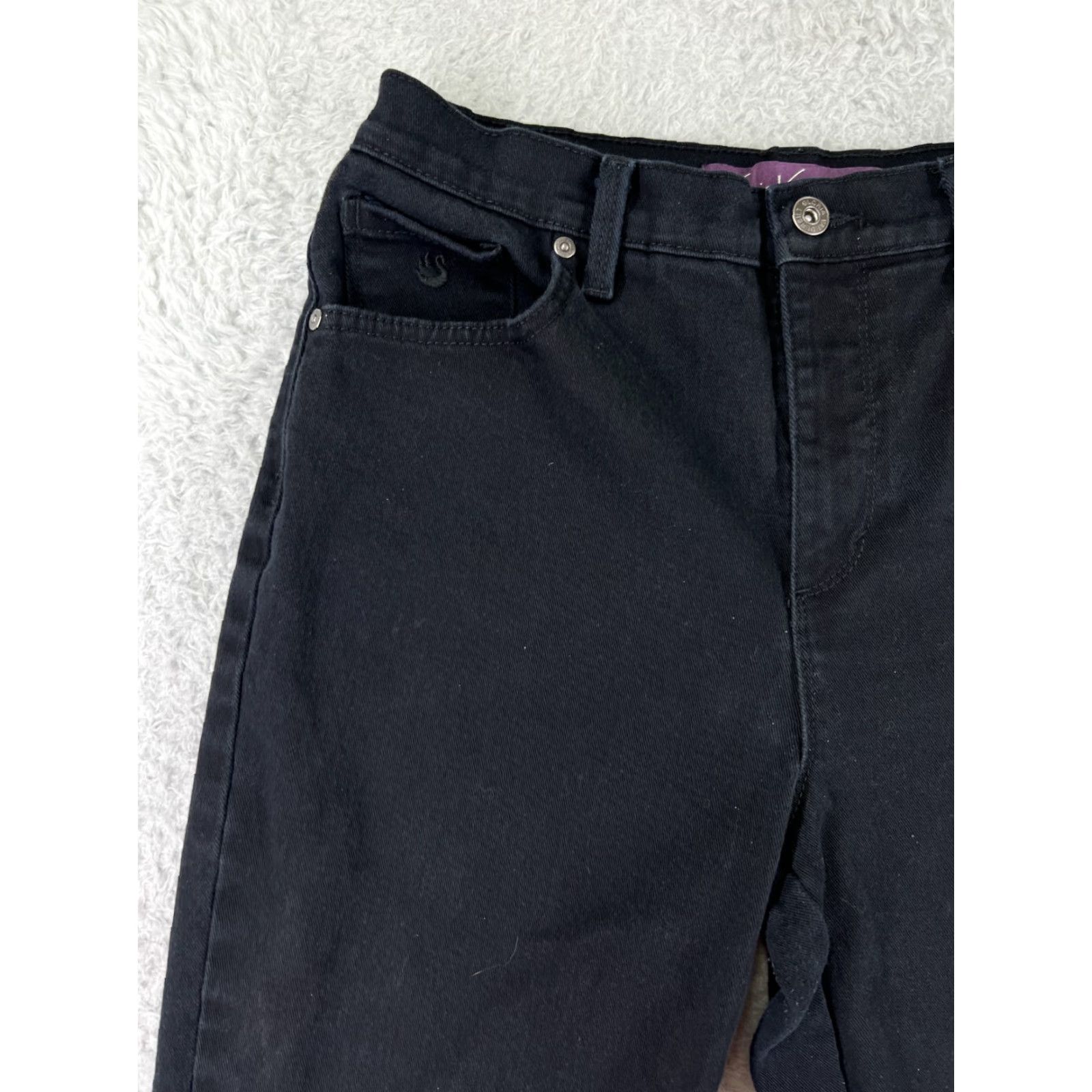 Gloria Vanderbilt Gloria Vanderbilt Amanda Jeans Womens 6 Black Denim Cotton Blend High Rise 5-Pocket Stretch Straight Size 28" / US 6 / IT 42 - 7 Thumbnail