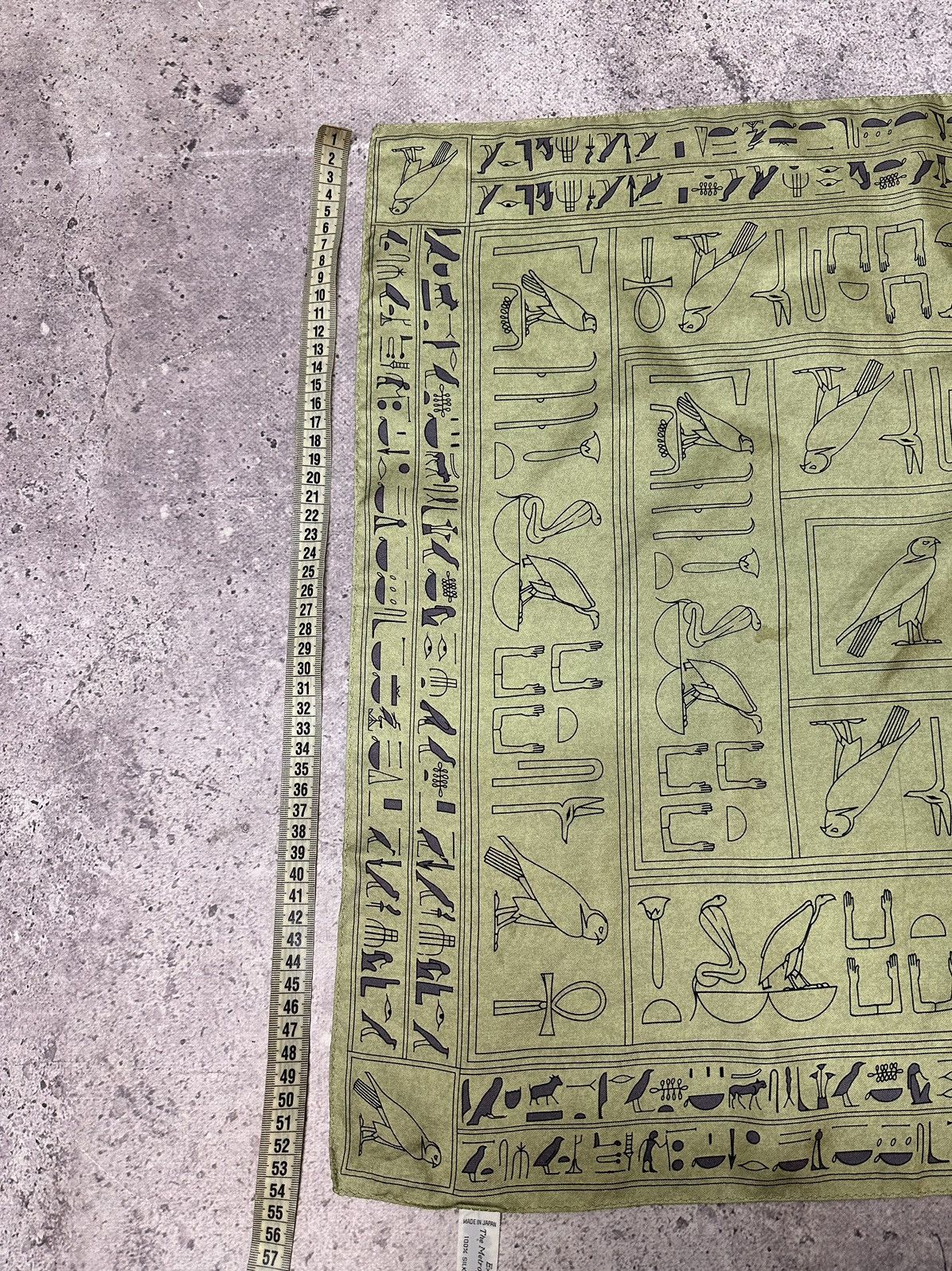Other Made Japan Egyptian print silk scarf vintage museum piece Size ONE SIZE - 13 Thumbnail
