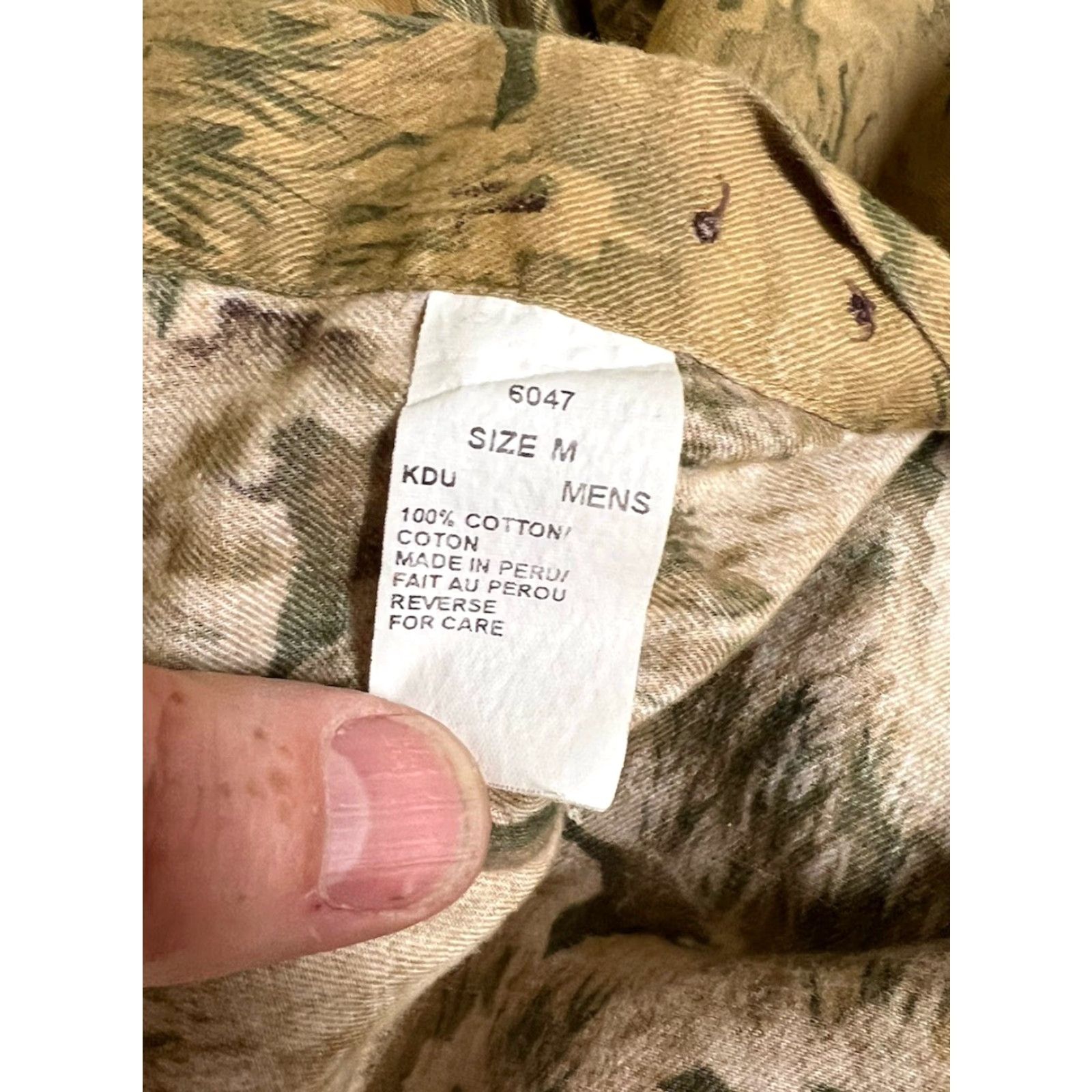Vintage Woolrich Shirt Men Duck Hunting Long Sleeve Button-Up Aztec Beige Camel M Medium Collared Flannel Cotton Size US M / EU 48-50 / 2 - 4 Thumbnail