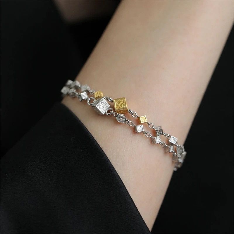 Jewelry × Vintage Beautiful Minimalist Square Bracelet Size ONE SIZE - 2 Thumbnail