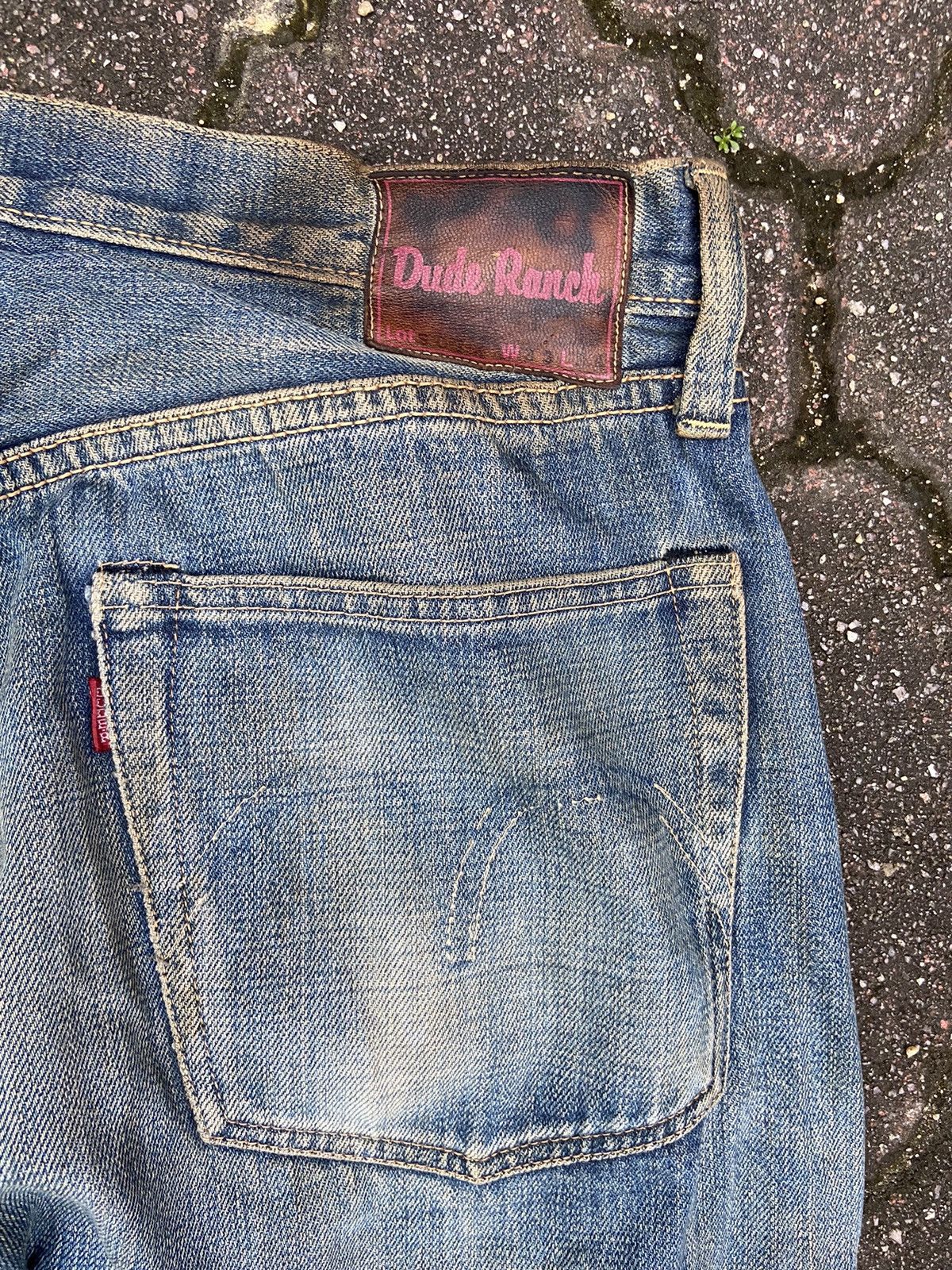 Vintage Vintage Dude Ranch jeans distressed denim selvedge Size US 31 - 11 Thumbnail