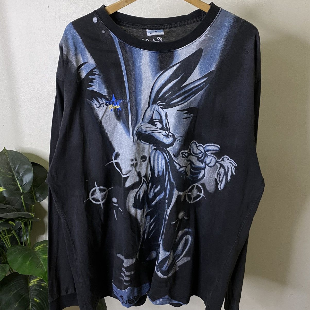 Warner Bros Vintage 1990s Bugs Bunny Looney Tunes Overprint LS T Shirt Size US XXL / EU 58 / 5 - 2 Thumbnail