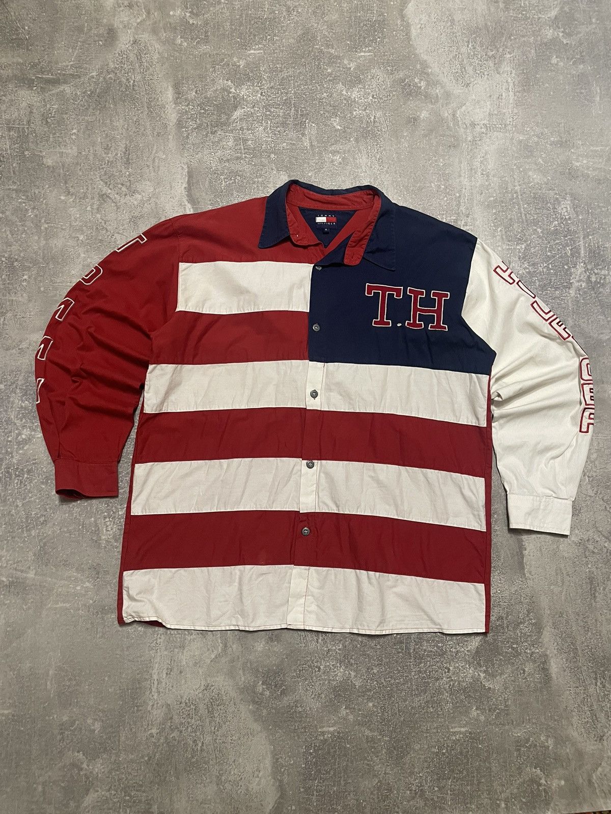 Other Vintage Tommy Hilfiger USA Flag Button Up Shirt Size US XL / EU 56 / 4 - 6 Thumbnail