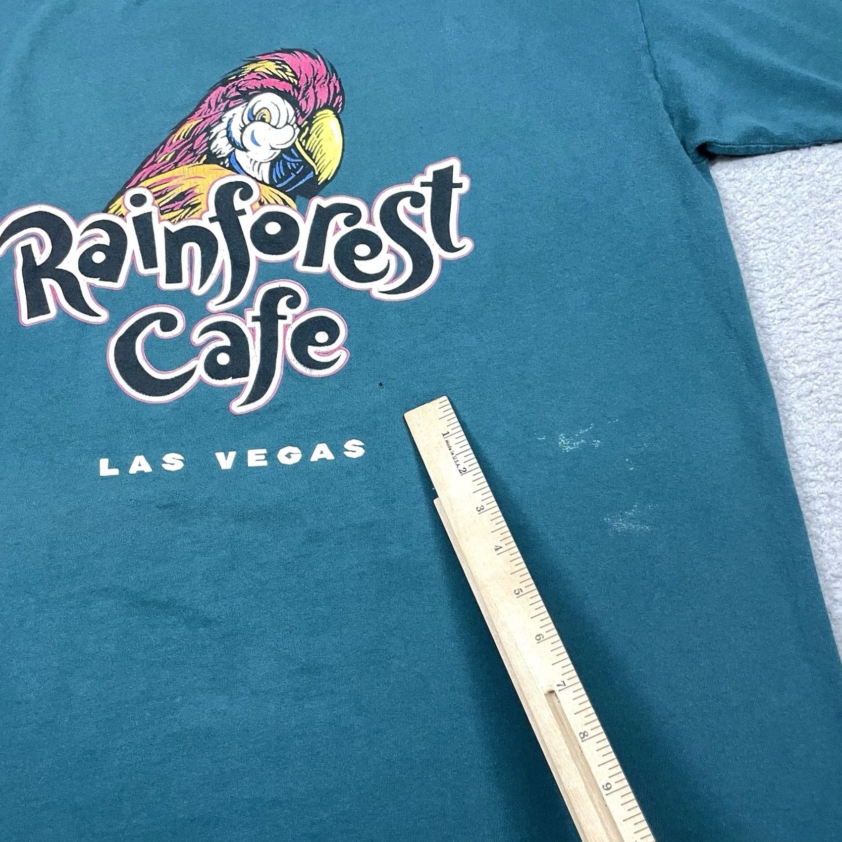 Vintage VINTAGE Rainforest Cafe T Shirt Adult XL Green Parrot Graphic Mens 80s 90s Be**er**g Game? Size US XL / EU 56 / 4 - 5 Thumbnail