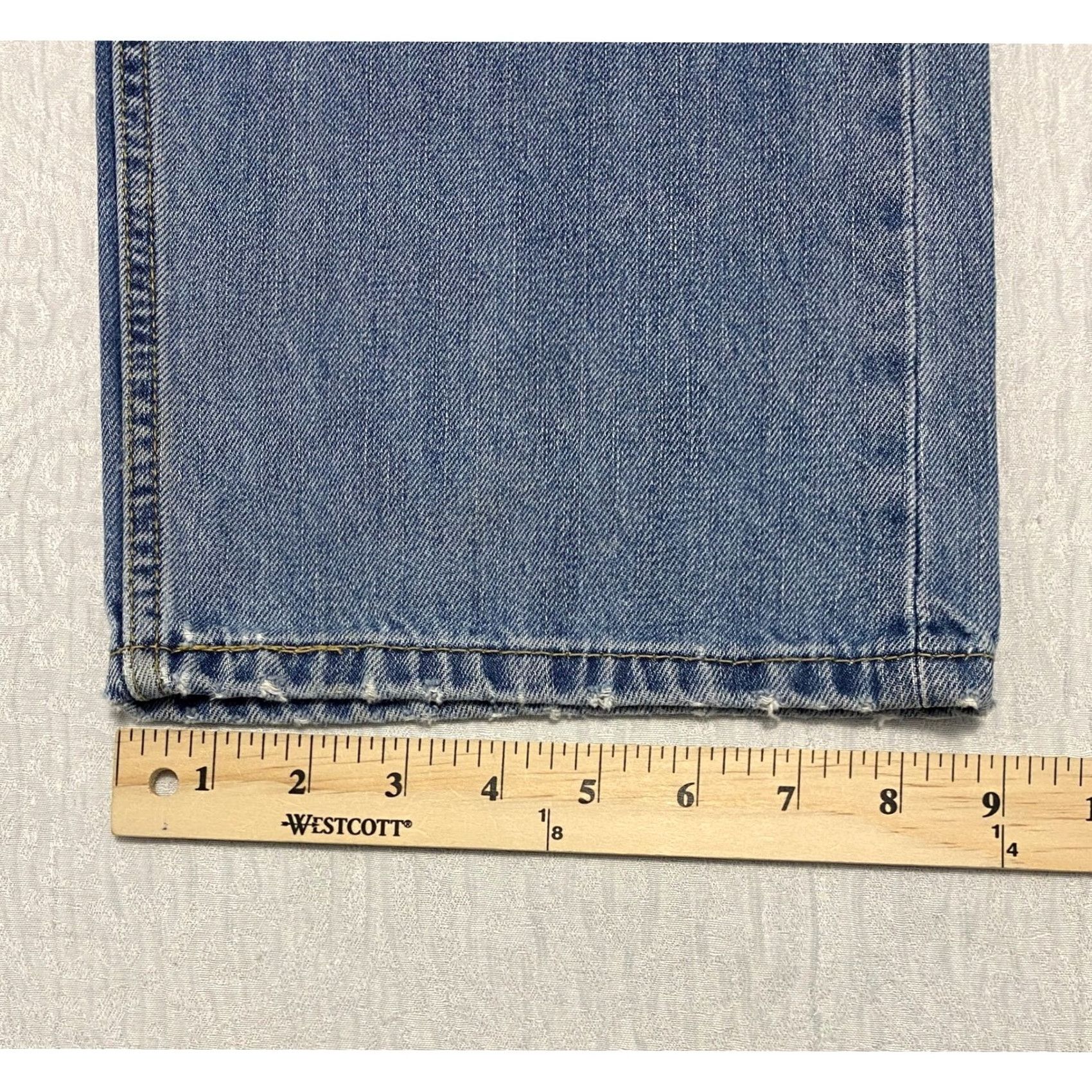 Levi's Levi’s 505 Jeans Regular Fit 40x32 Blue Denim Light Wash Straight 5-Pocket Men” Size US 40 / EU 56 - 7 Thumbnail