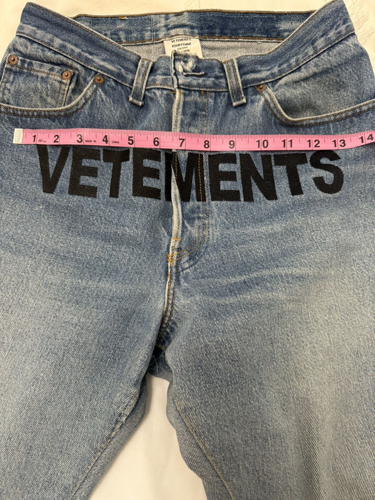 Vetements Vetements Levi’s Logo Jeans Size US 30 / EU 46 - 10 Thumbnail