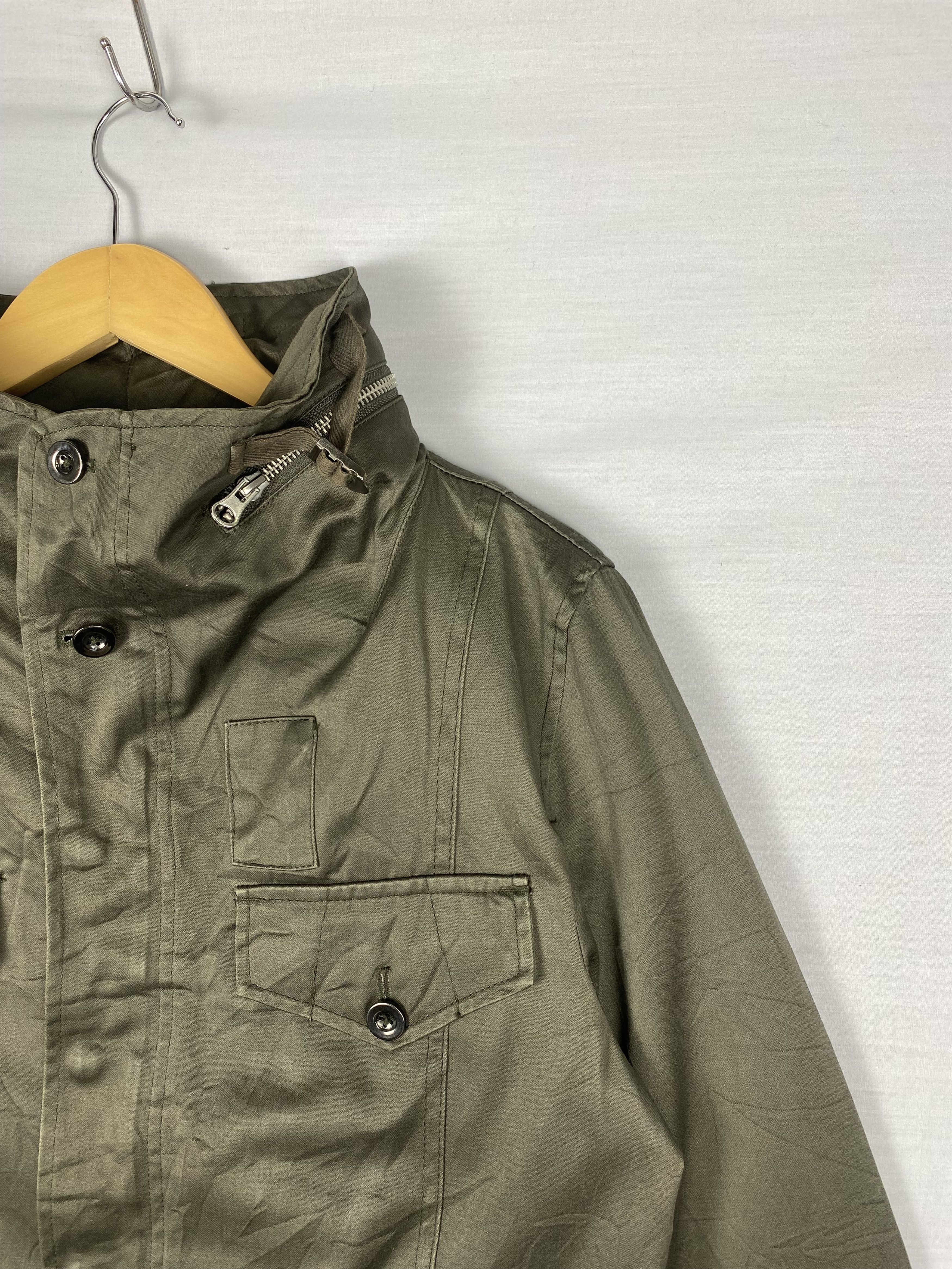 Japanese Brand Vintage Authentic Multi Pocket Zip Up Utility Jacket Size US L / EU 52-54 / 3 - 5 Thumbnail
