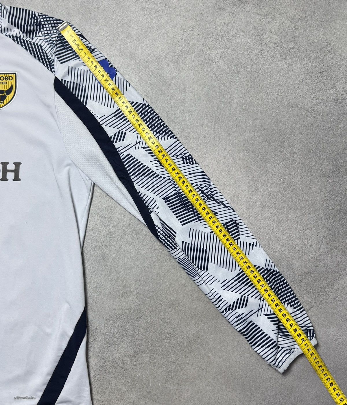 Macron Oxford United 2022 2023 Football Soccer 1/4 Zip Top Macron Size US XL / EU 56 / 4 - 17 Thumbnail