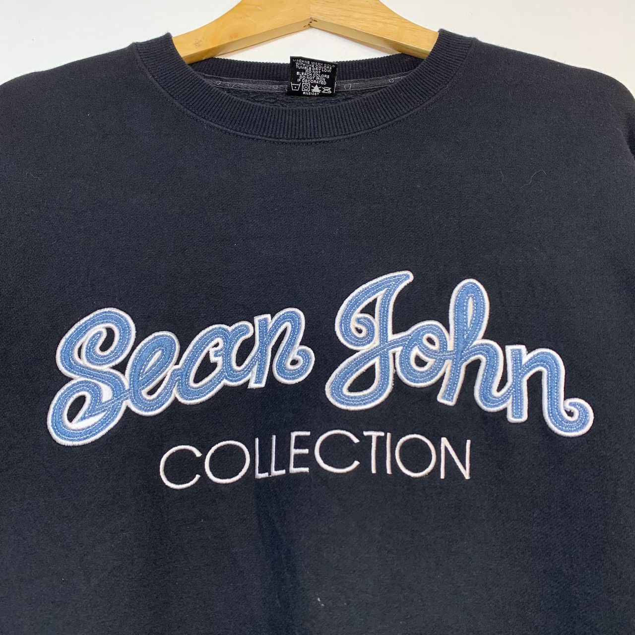 Sean John Vintage Sean John Collection Sweatshirt Embroidered Logo Size US XXL / EU 58 / 5 - 4 Thumbnail