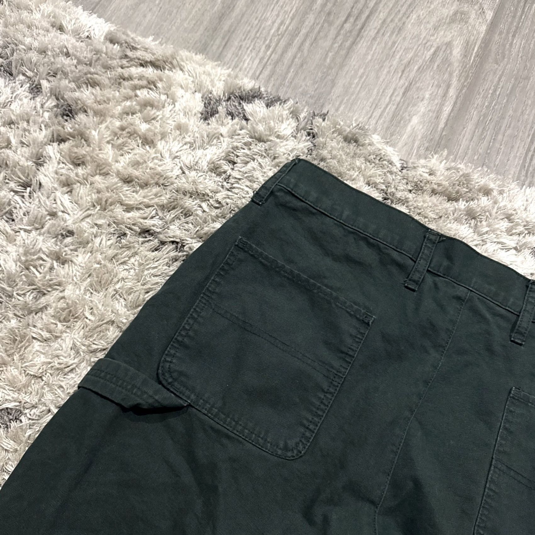 Old Navy VINTAGE Old Navy Cargo Shorts Men 36 Green Carpenter Baggy Y2K HTF 2000s Size 36 Size US 36 / EU 52 - 3 Thumbnail
