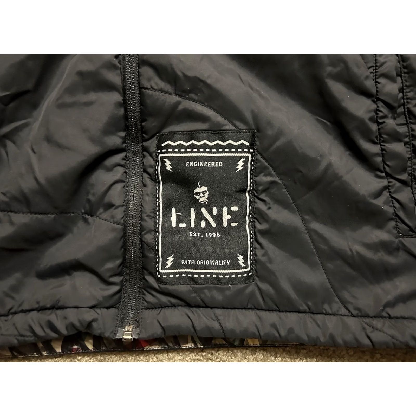 Vintage VINTAGE Line Ski Company Men’s Size L Puffer Jacket Hooded Removable Sleeves Monkey Size US L / EU 52-54 / 3 - 5 Thumbnail