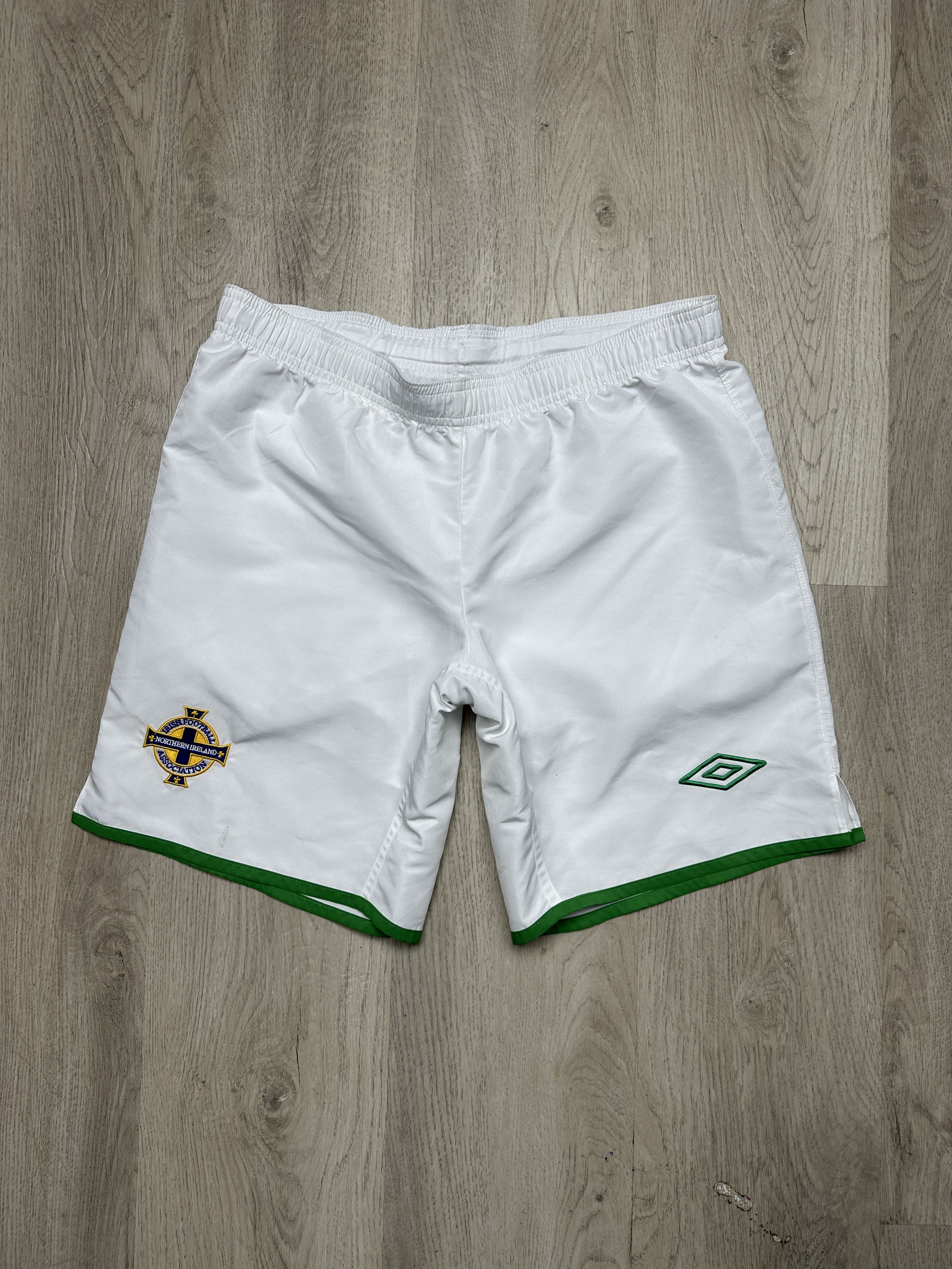 Umbro Northern Ireland Umbro Football Soccer Shorts Size US 30 / EU 46 - 1 Thumbnail