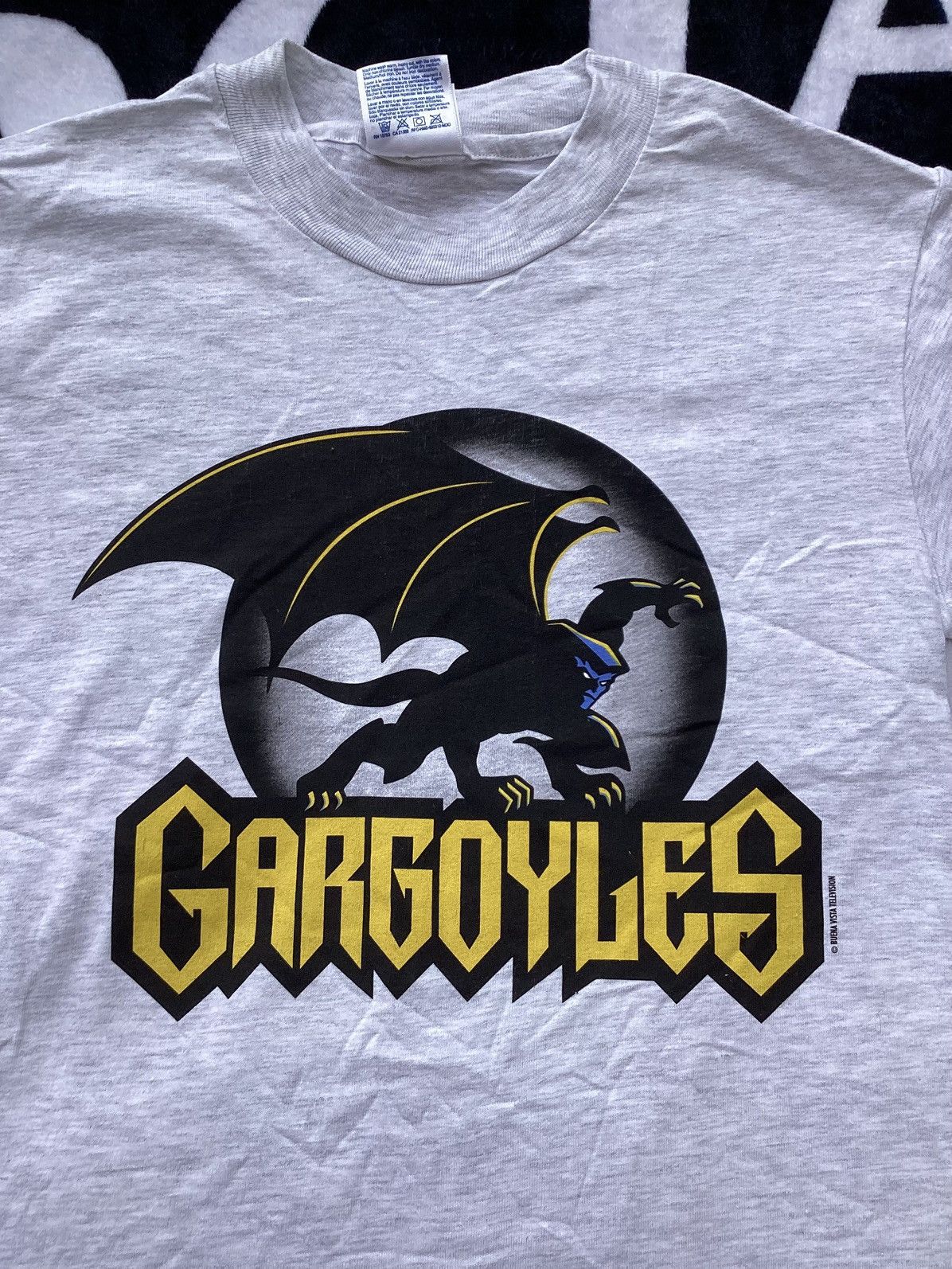 Hanes × Vintage Vtg 90s/Y2K Disney gargoyles cartoon television show Tshirt Size US S / EU 44-46 / 1 - 2 Thumbnail
