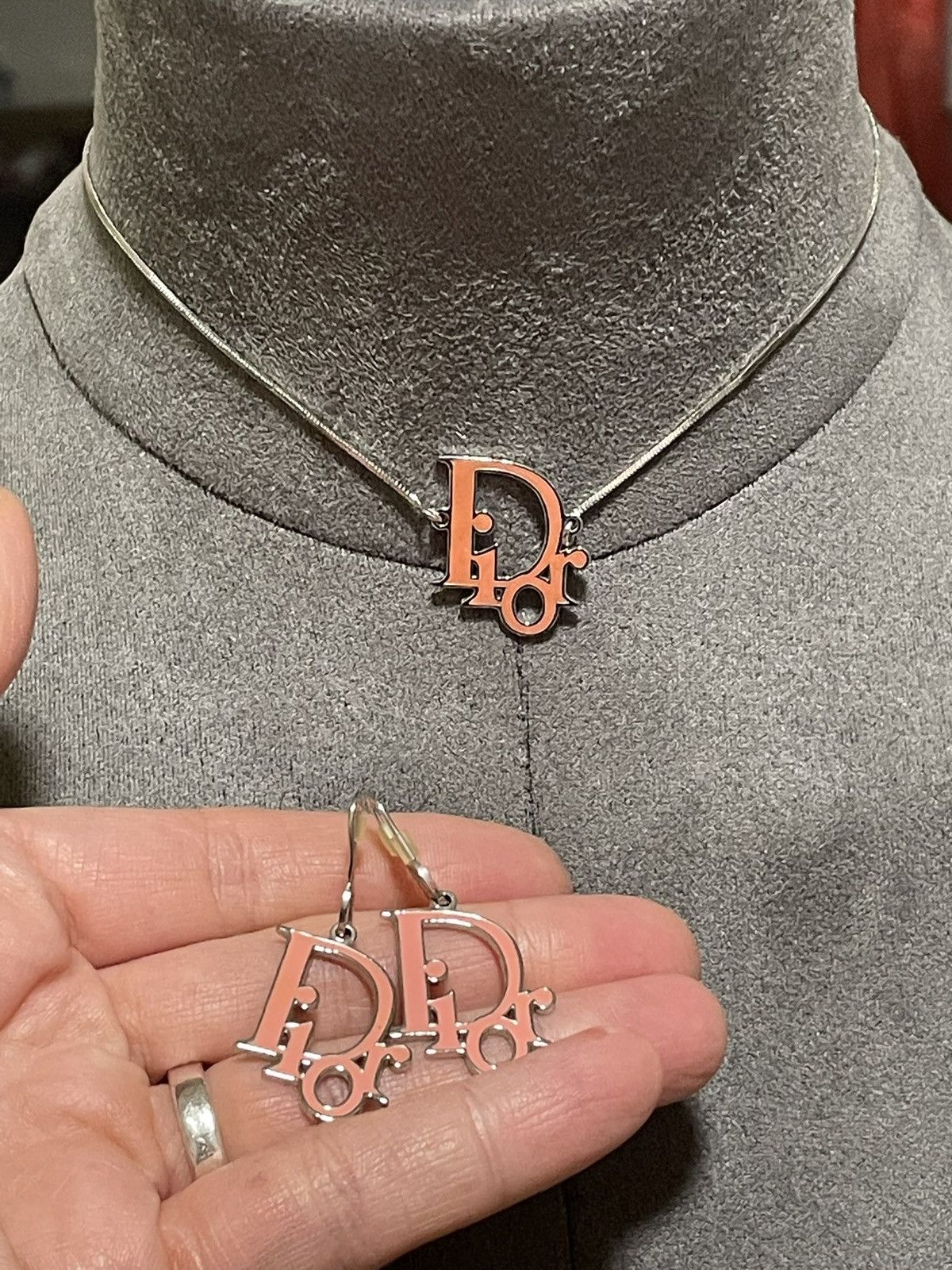 Dior CHRISTIAN DIOR. Set included necklace and earrings Size ONE SIZE - 2 Thumbnail