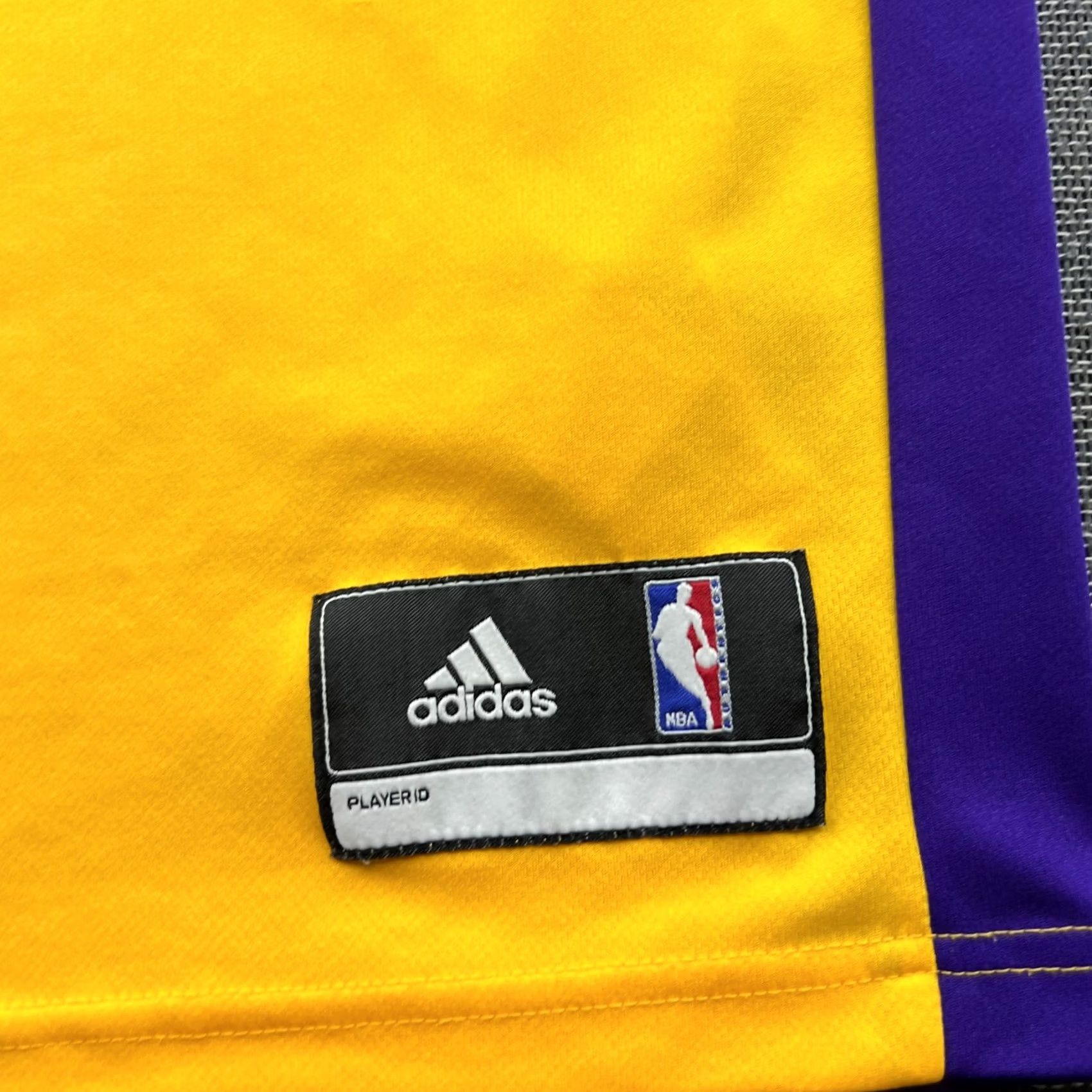 Adidas adidas LA Lakers Kobe Bryant 2012 Basketball Jersey Tank Mens Medium Yellow Sleeveless Shirt Size US M / EU 48-50 / 2 - 5 Thumbnail
