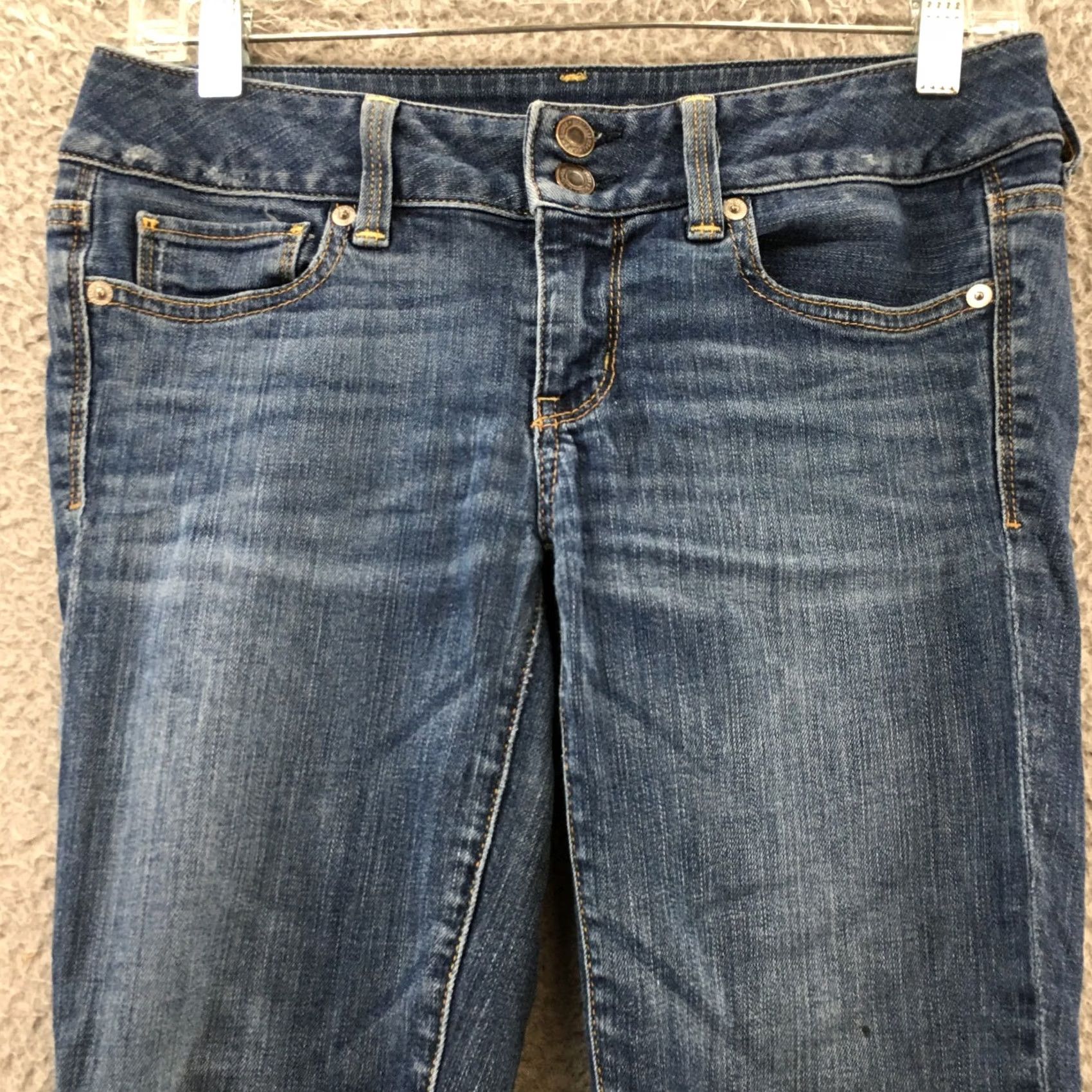 American Eagle Outfitters American Eagle Stretch Artist Capri Jeans Womens 4 Reg Blue Denim Capris 30x24 Regular Moderate Wash Size 27" / US 4 / IT 40 - 2 Thumbnail