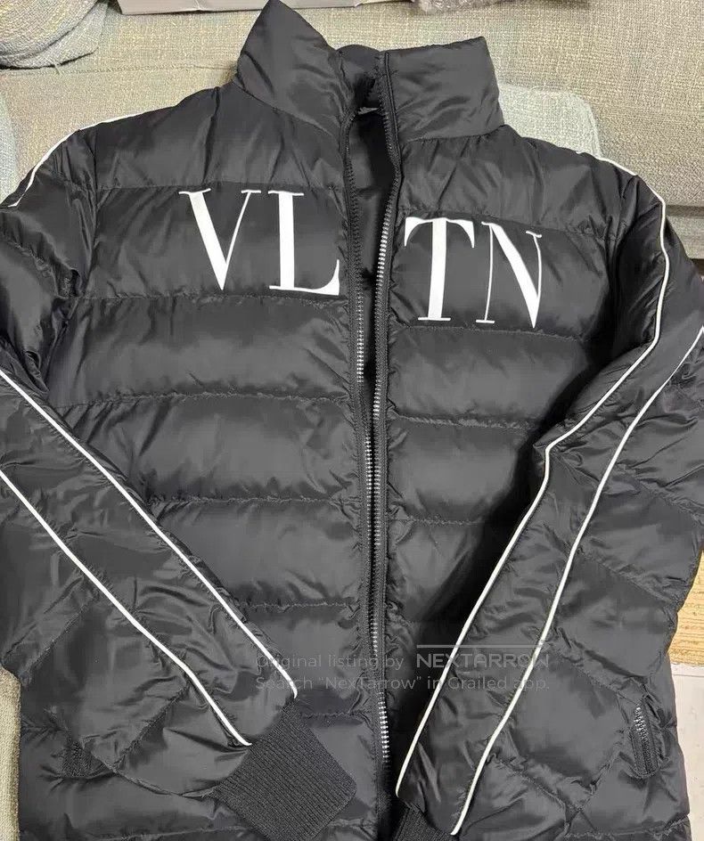 Valentino Valentino Down jacket Size US S / EU 44-46 / 1 - 1 Thumbnail