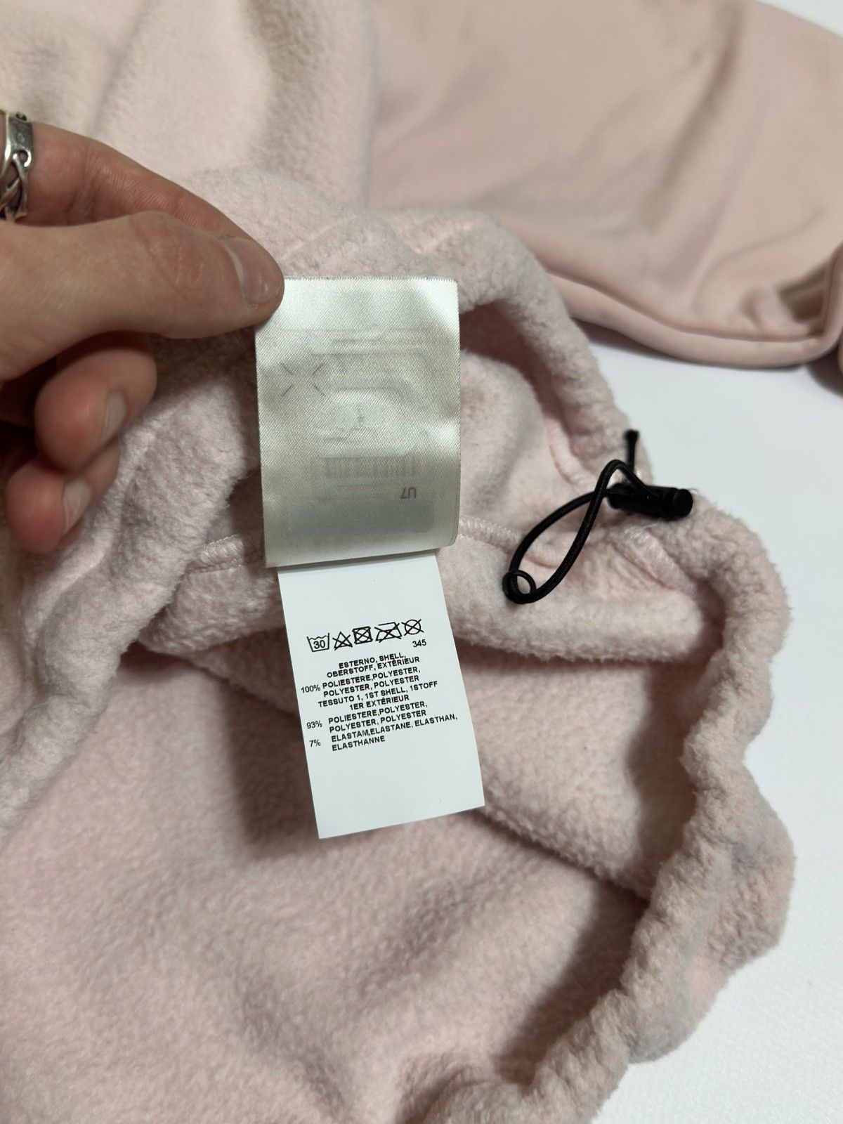 Colmar Colmar Cropped Fleece Pullover in Pale Rose - Size XL Size XL / US 12-14 / IT 48-50 - 8 Thumbnail