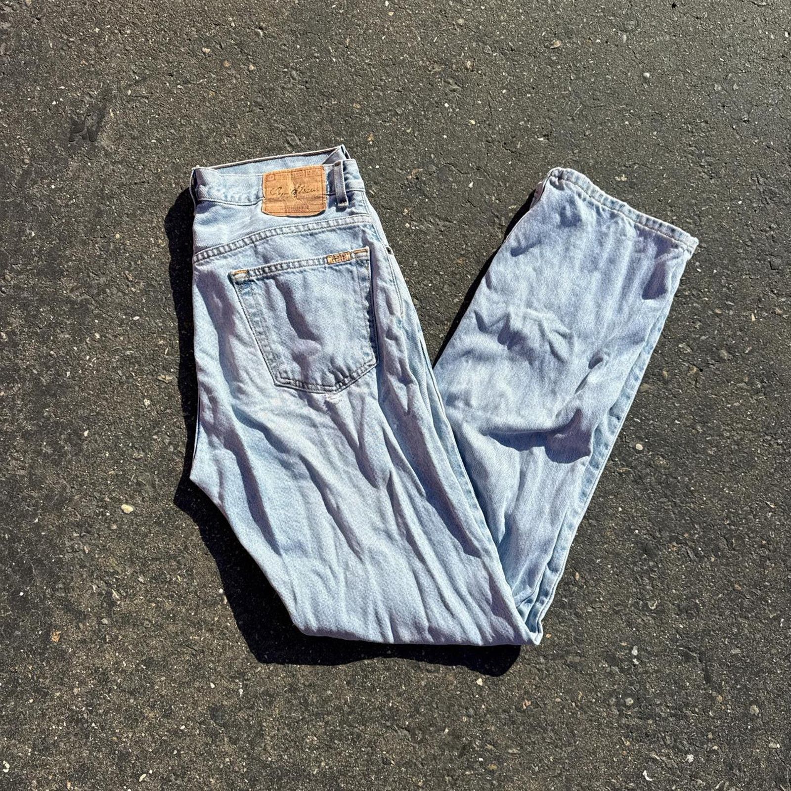 Levi's Early 2000s Light Blue Wash Levi’s Regular Fit Jeans – 34x34 Size US 34 / EU 50 - 1 Thumbnail